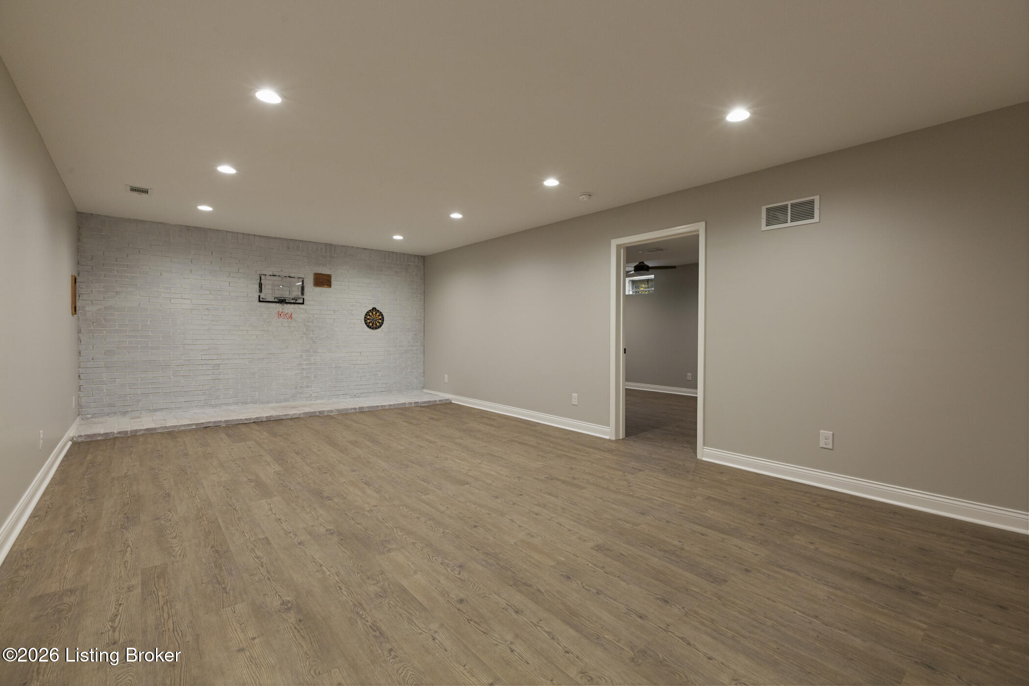 3716 Valley Creek Dr Property Photo 42