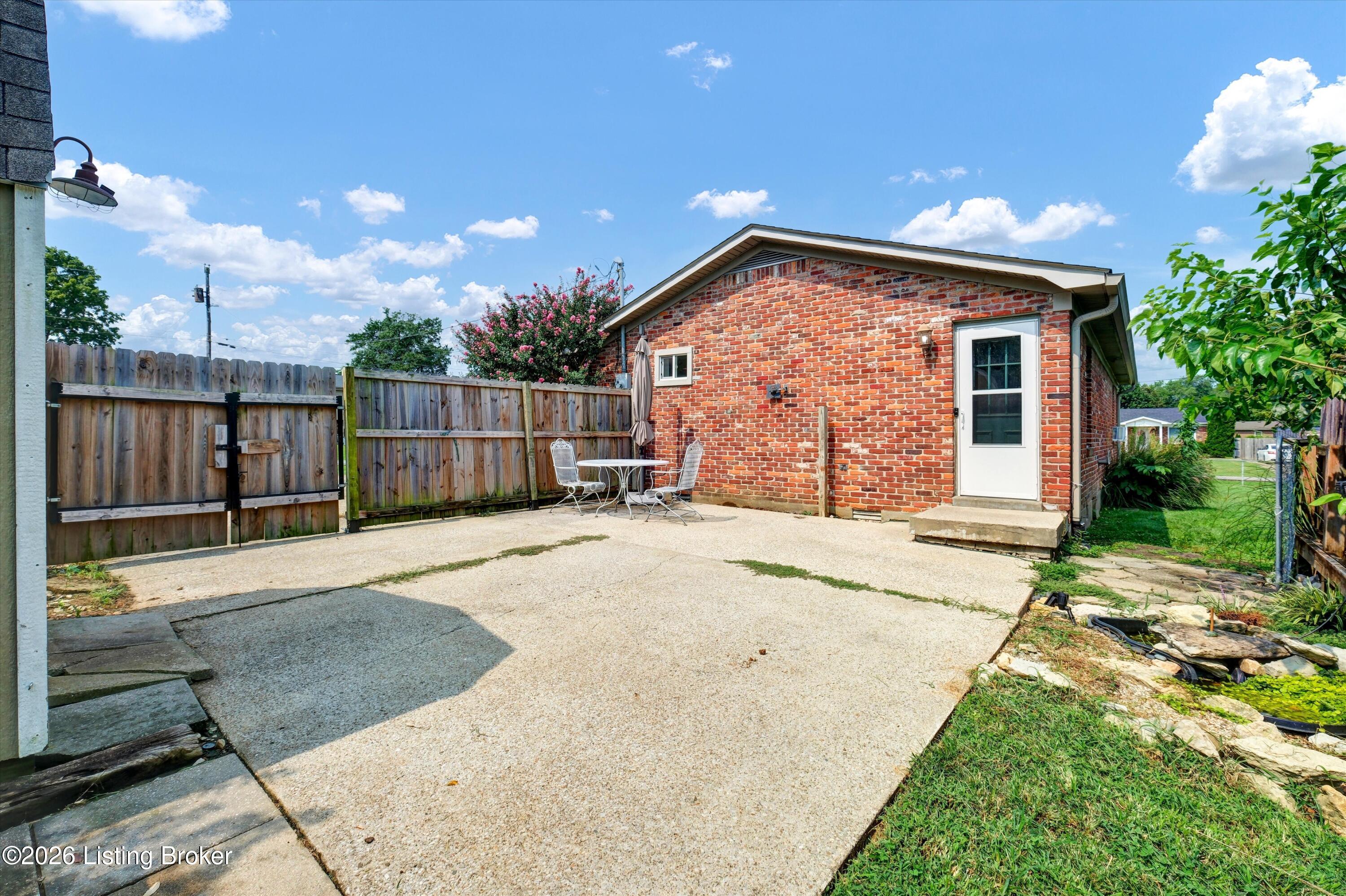 258 Fortney Ln Property Photo 25