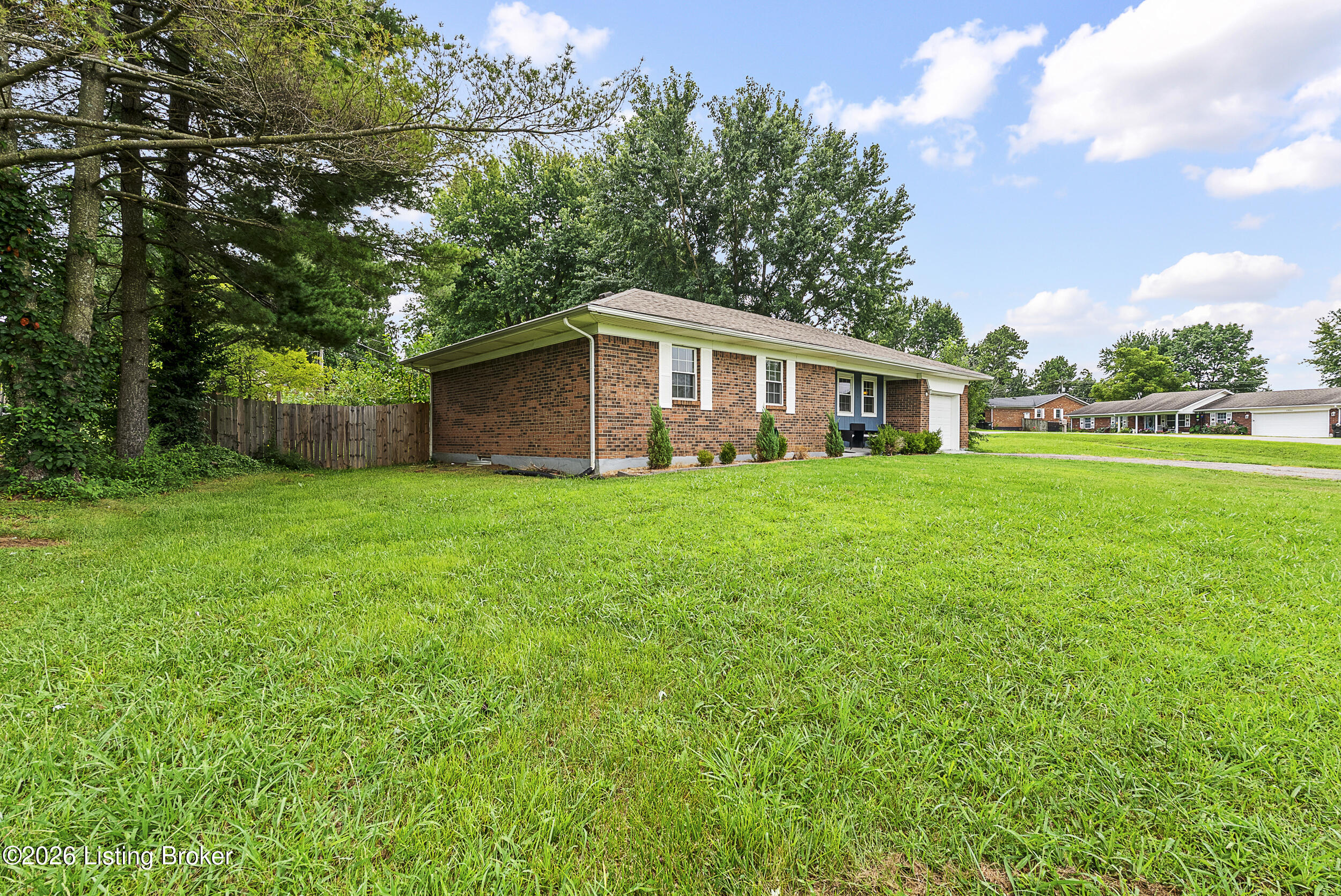 2911 Liberty St Property Photo 33