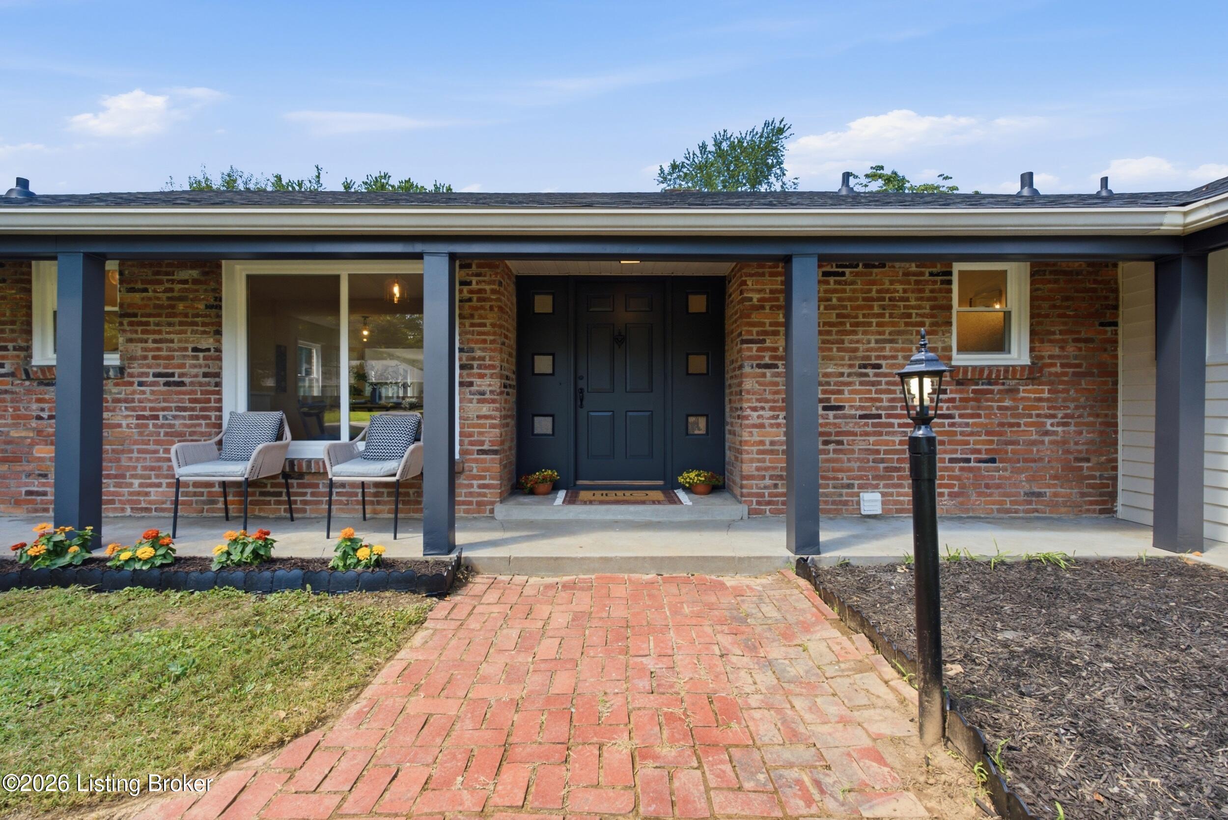 204 N Chadwick Rd Property Photo 4