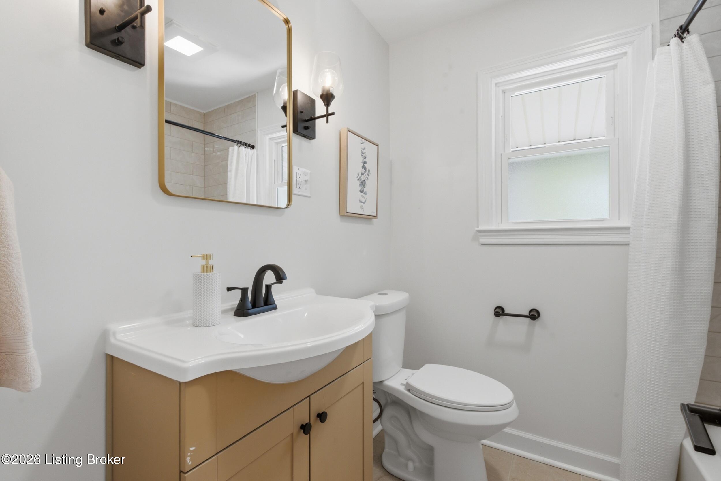 204 N Chadwick Rd Property Photo 29