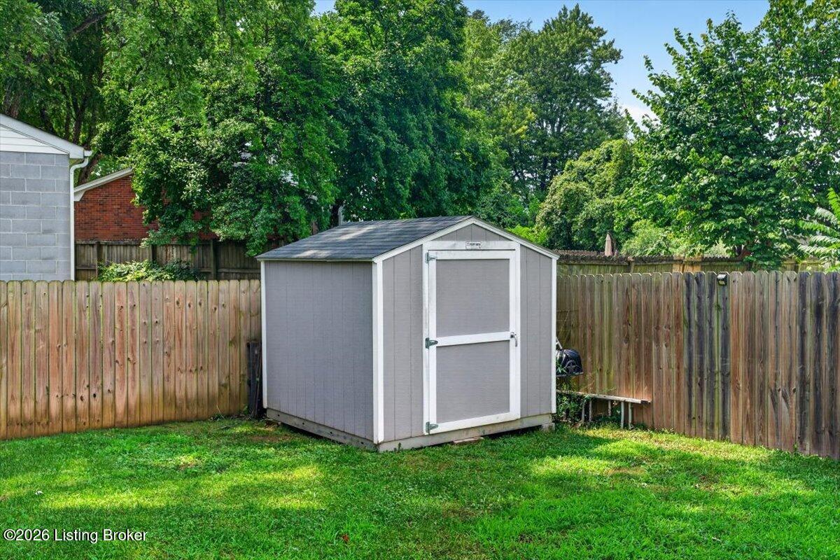 7502 Cove Dr Property Photo 36