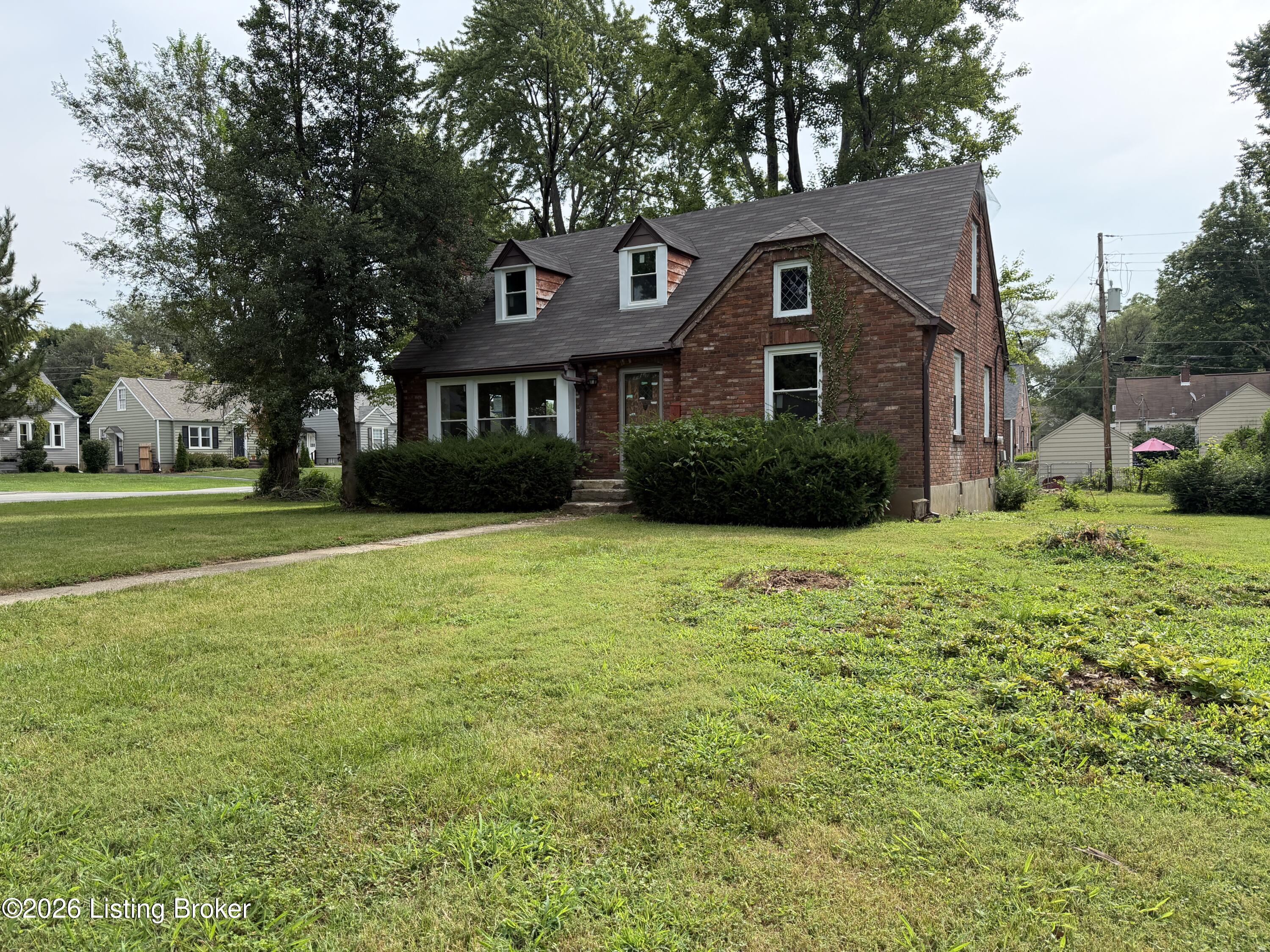 221 Don Allen Rd Property Photo 2