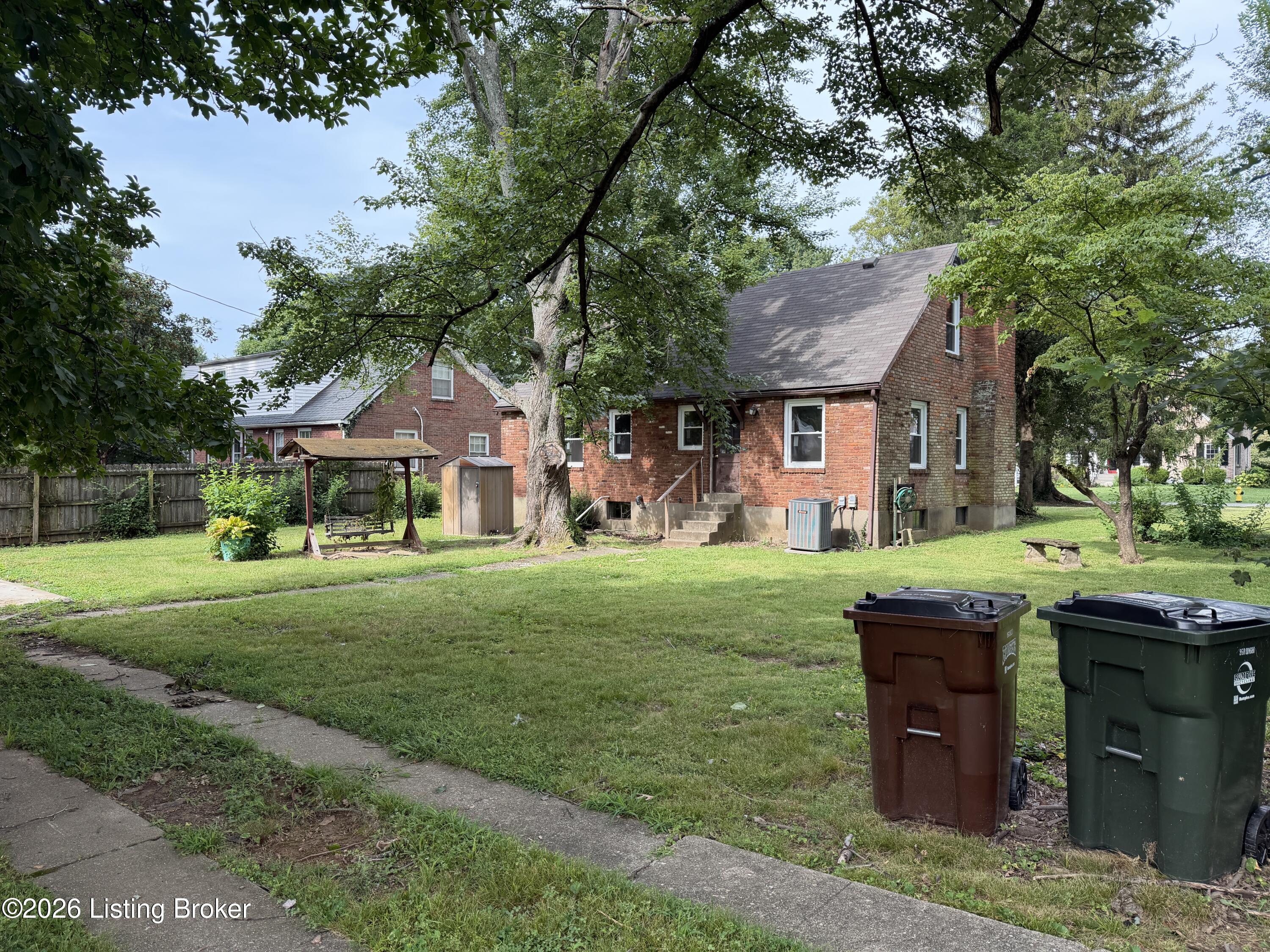 221 Don Allen Rd Property Photo 15