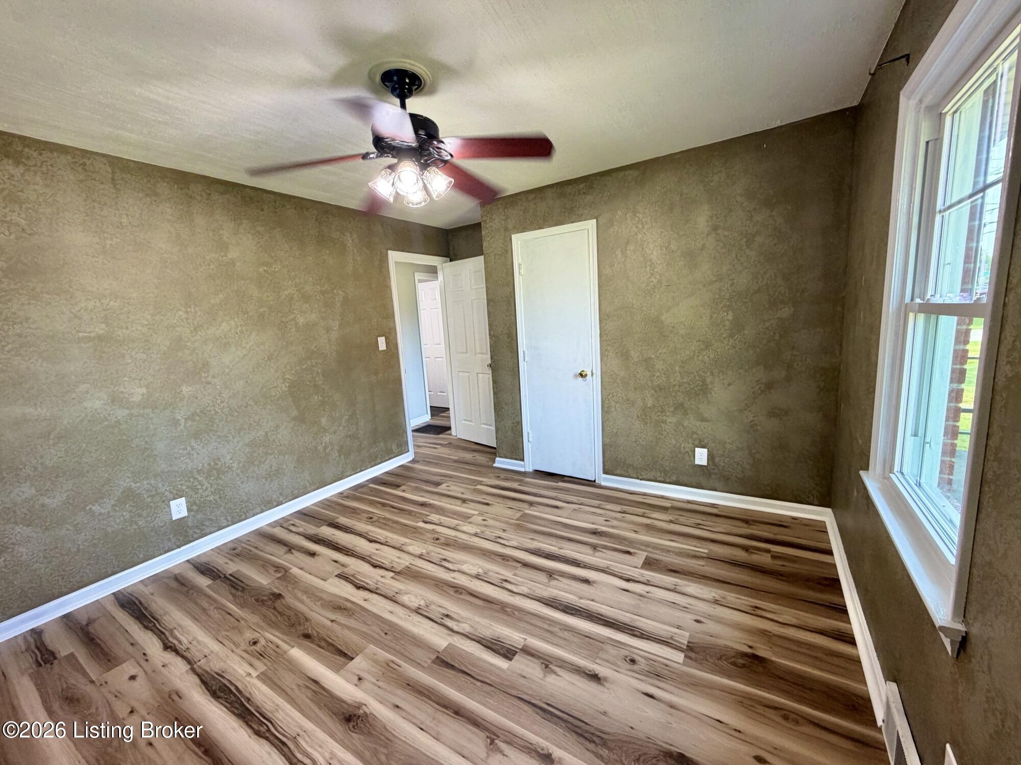 6215 Terry Rd Property Photo 6