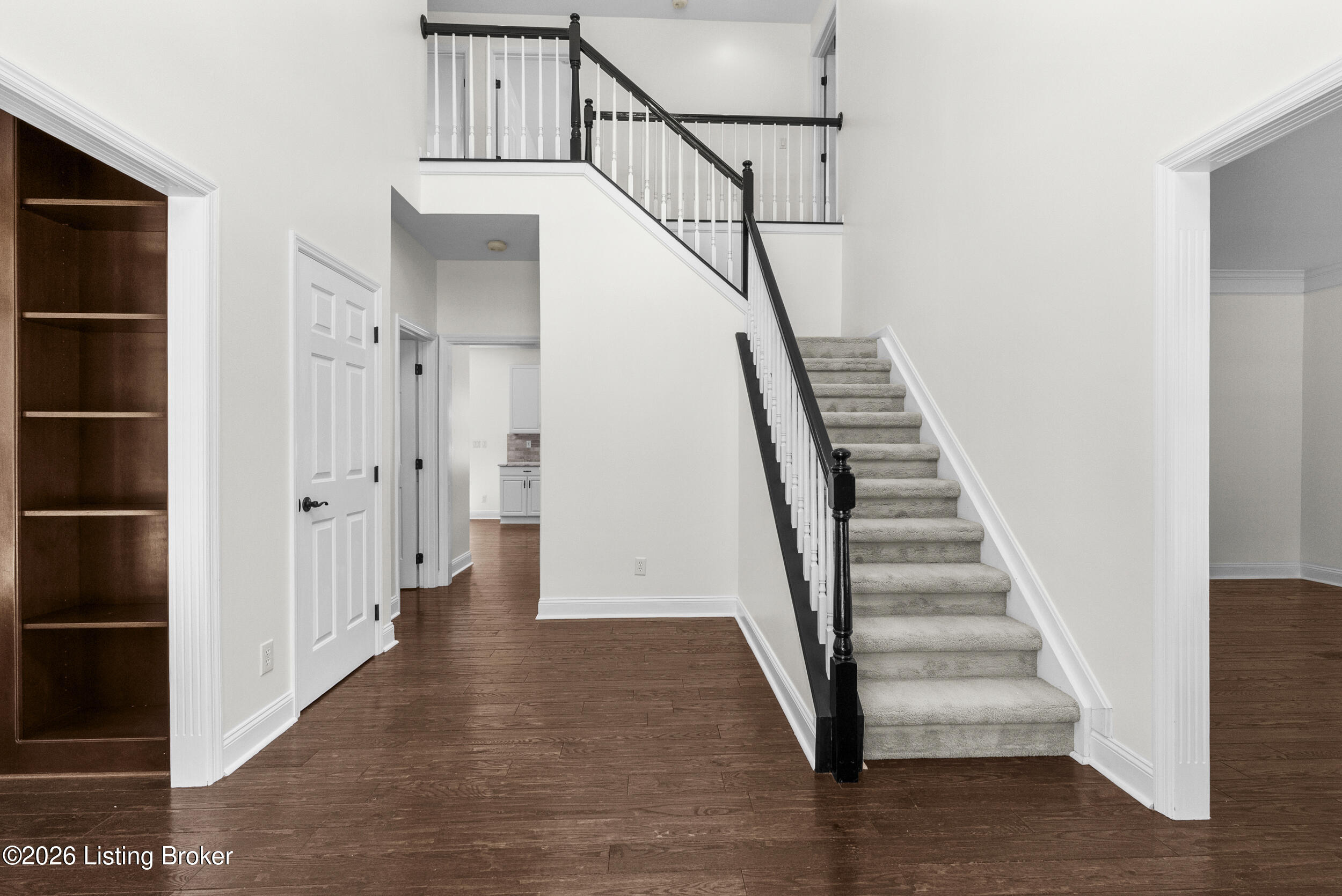 9915 White Blossom Blvd Property Photo 4