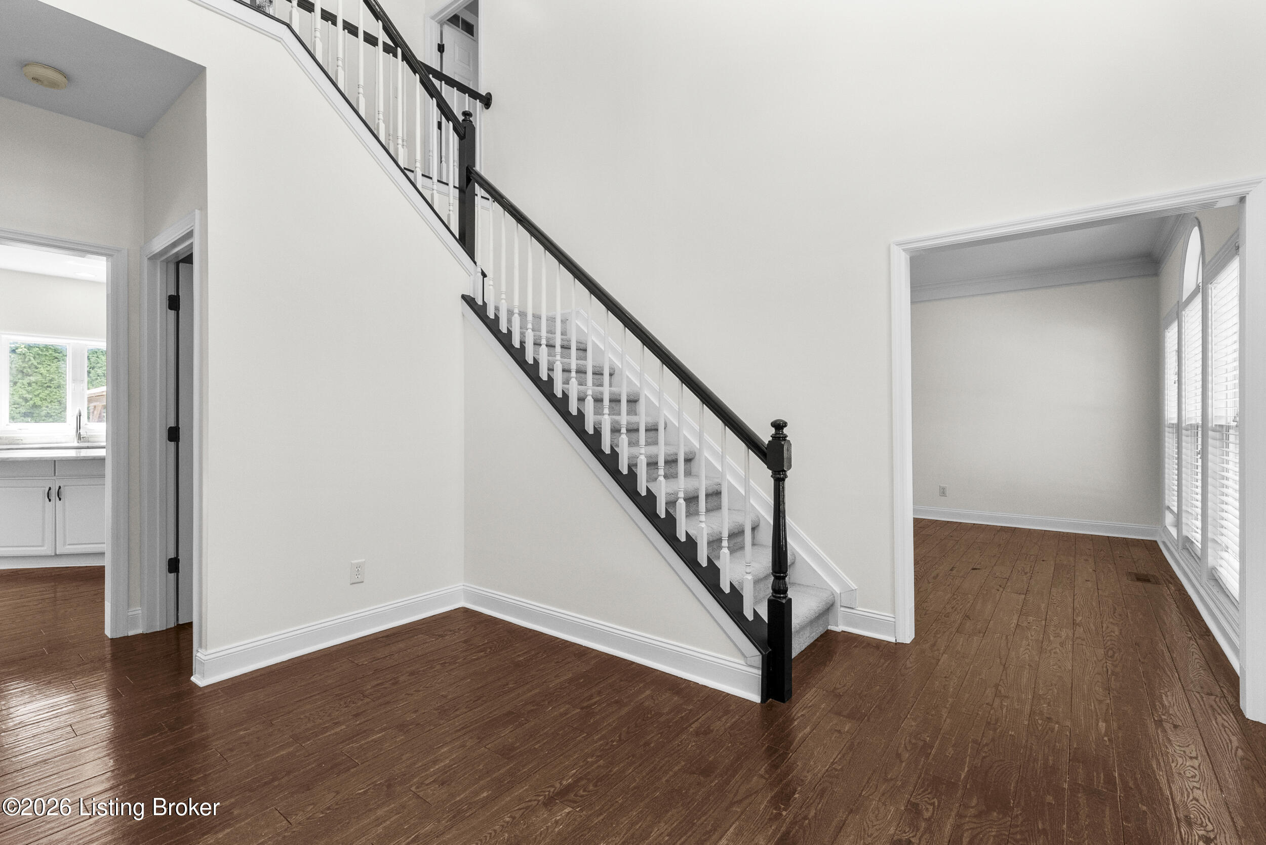 9915 White Blossom Blvd Property Photo 6