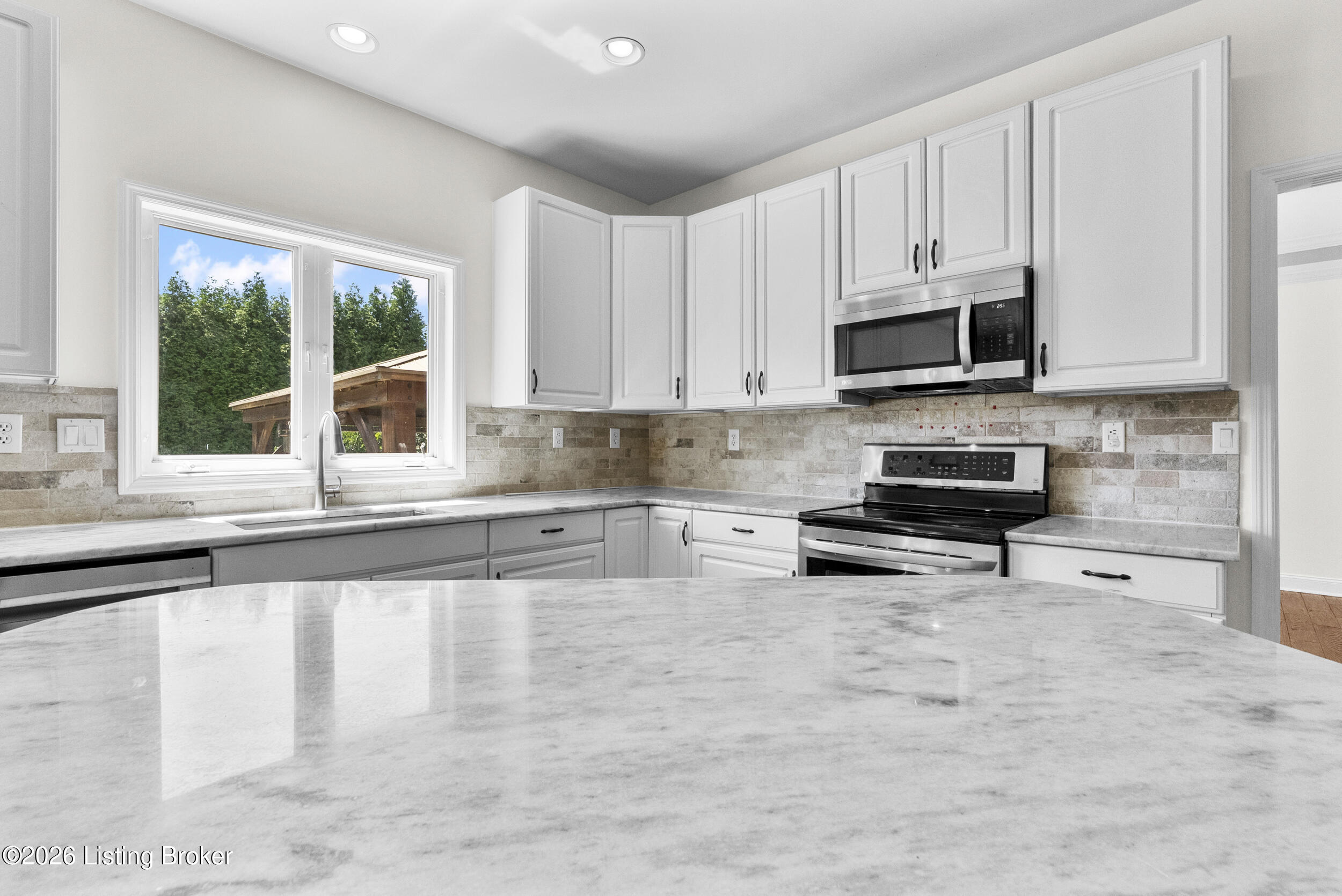9915 White Blossom Blvd Property Photo 20