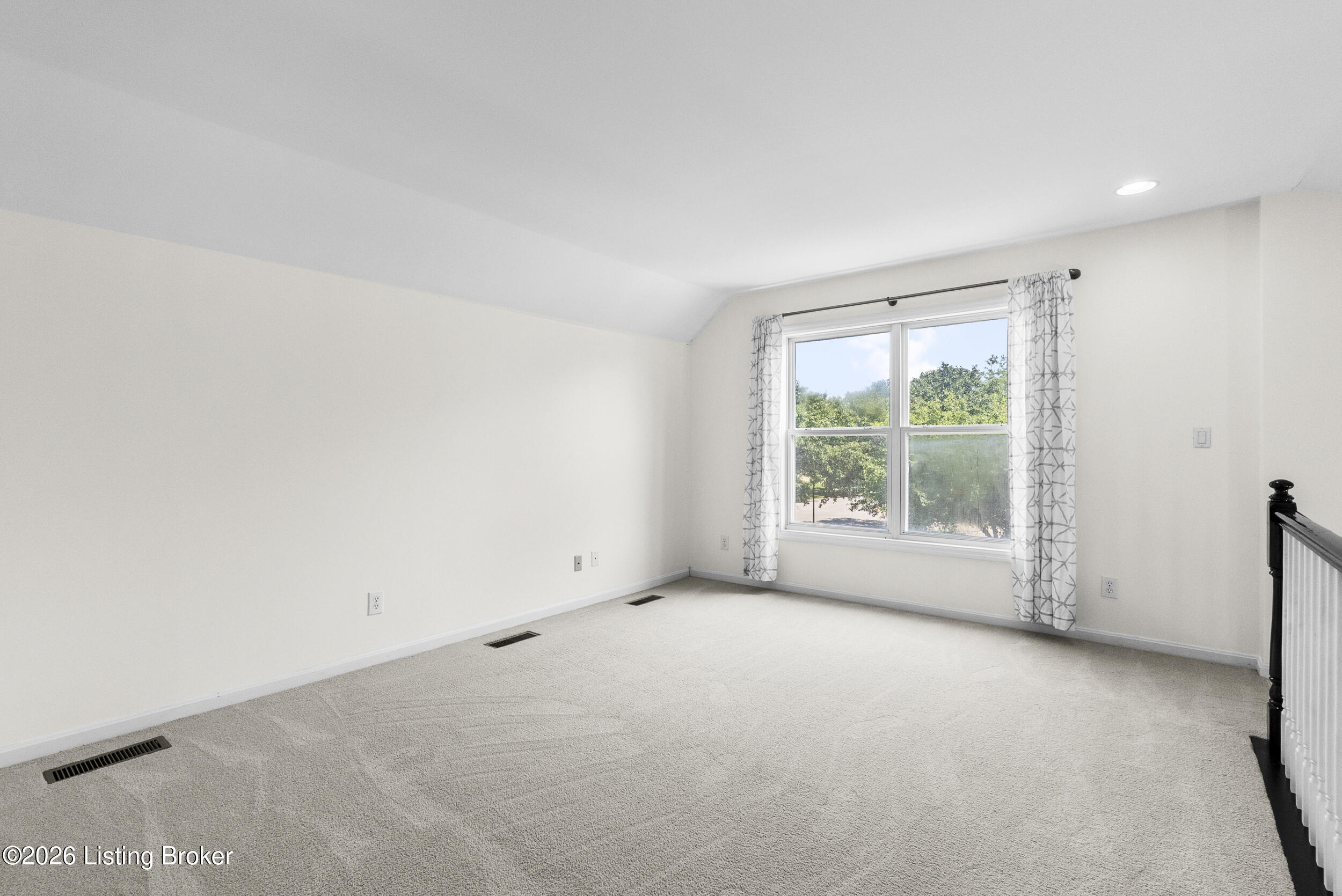 9915 White Blossom Blvd Property Photo 32