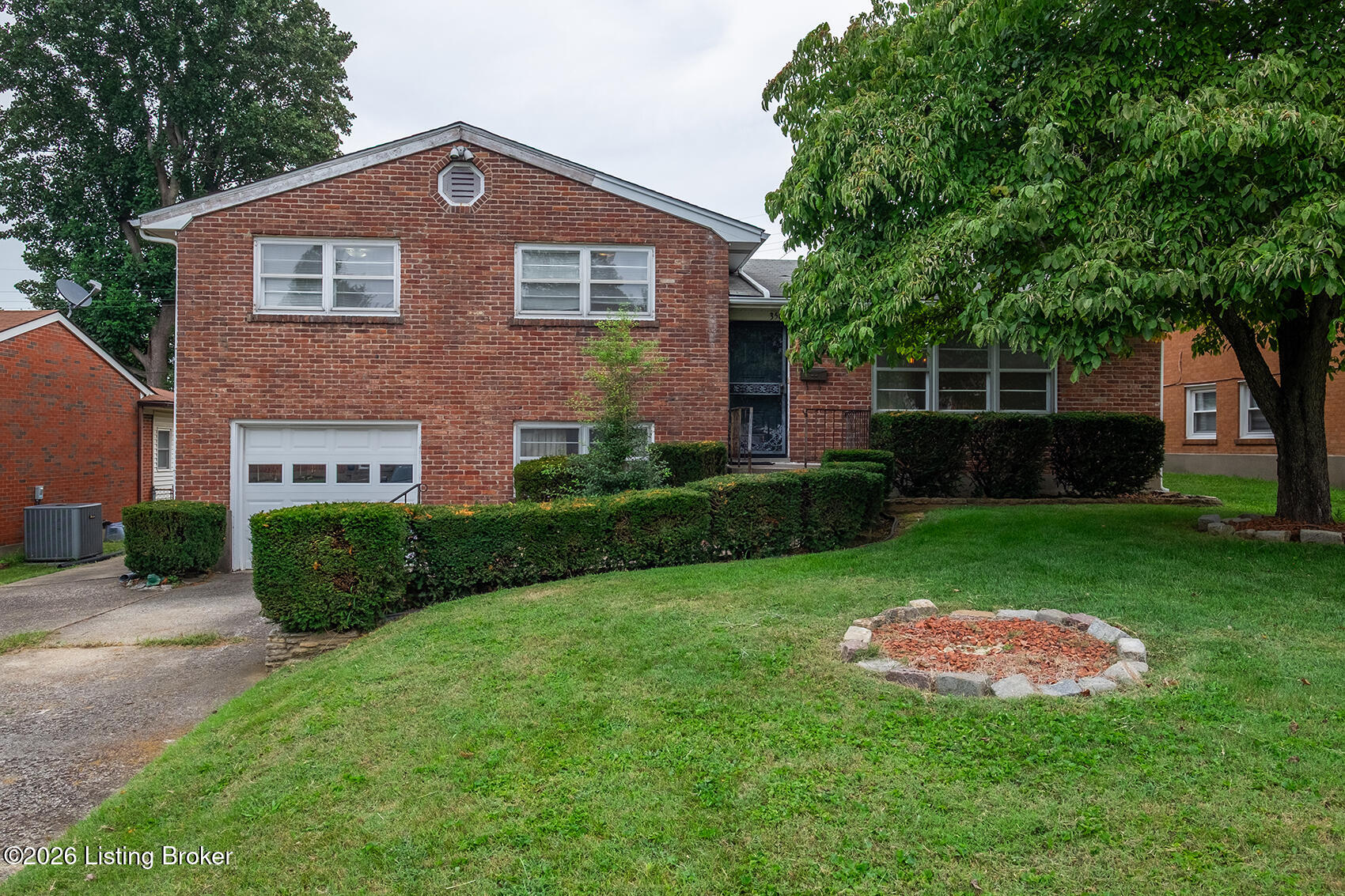 3507 Capri Dr Property Photo 1