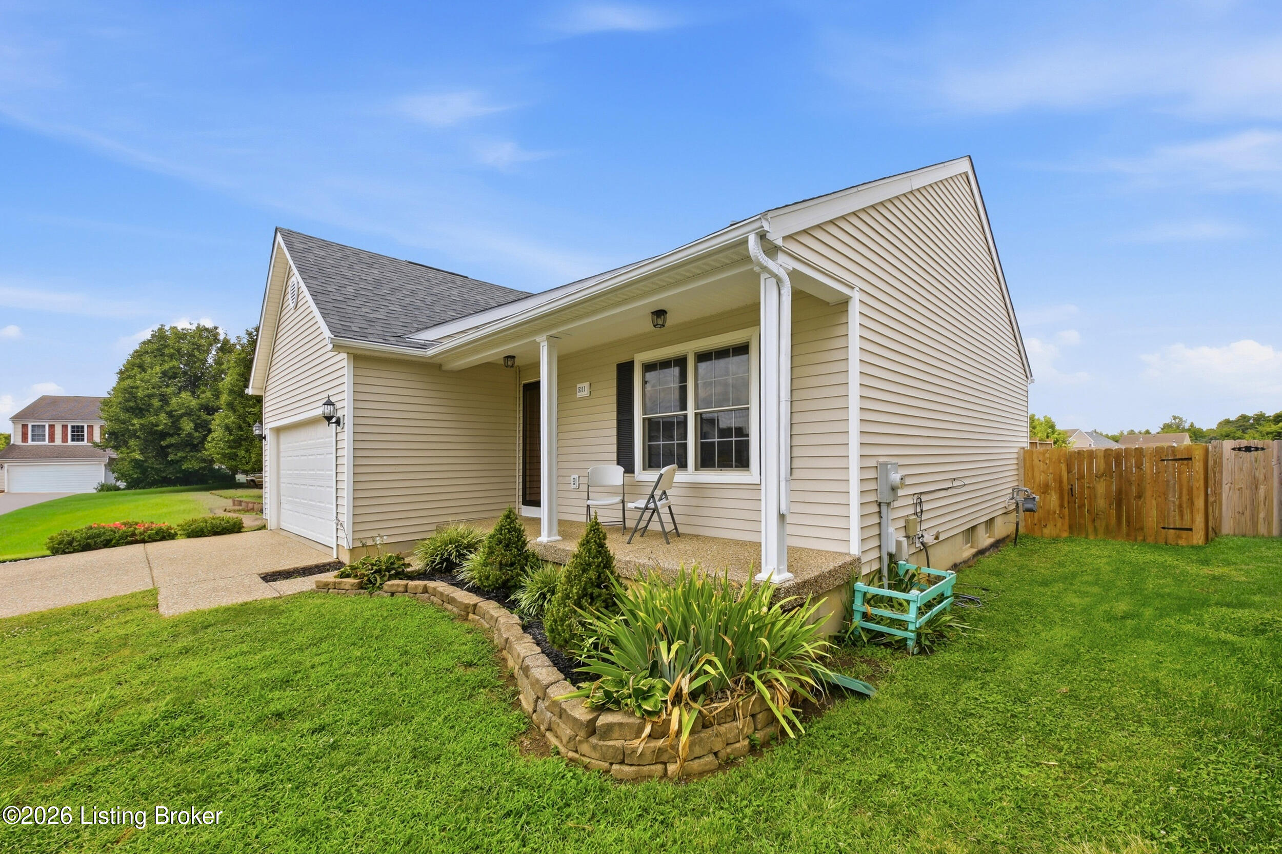 5111 Arbor Oak Ct Property Photo 4