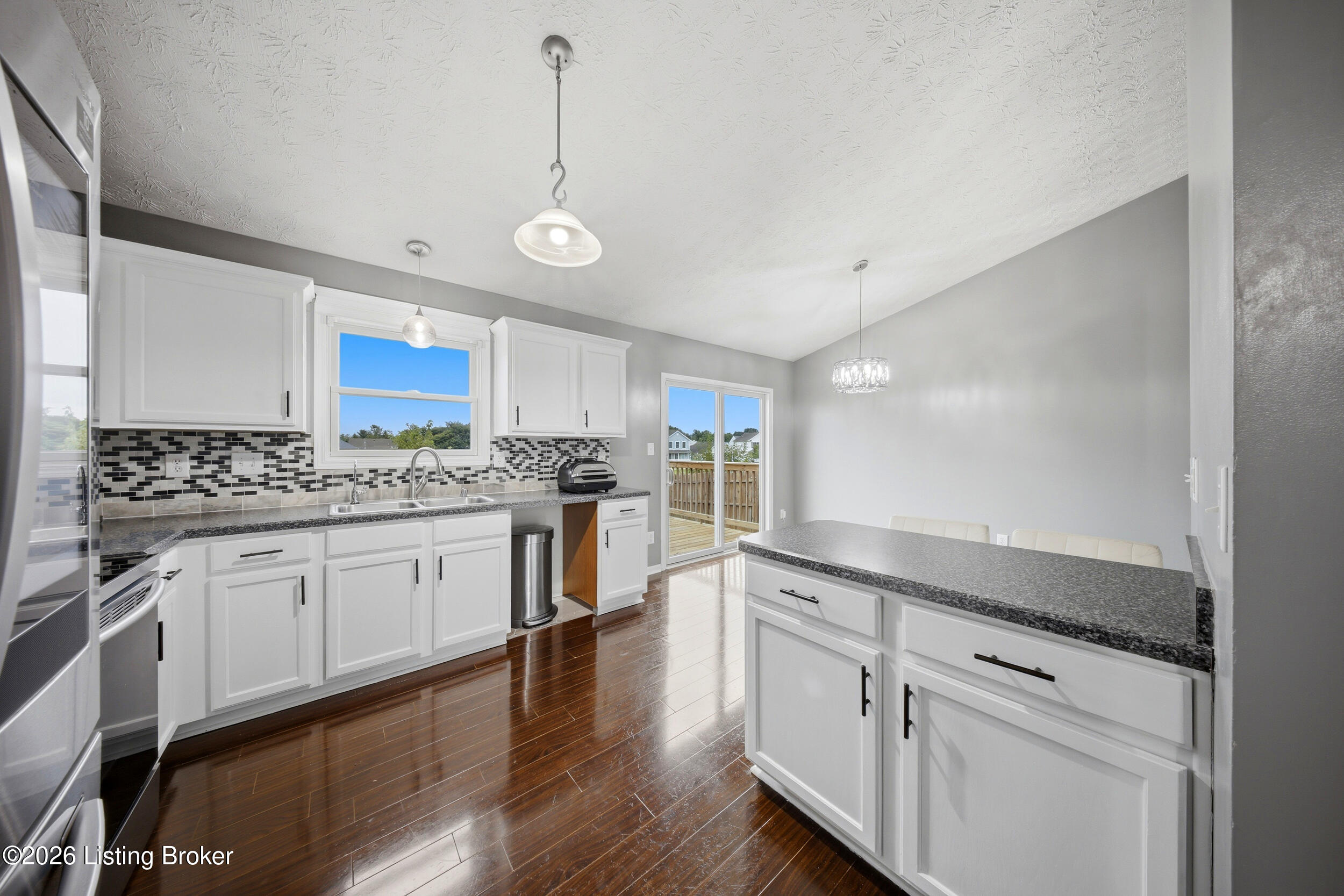 5111 Arbor Oak Ct Property Photo 17