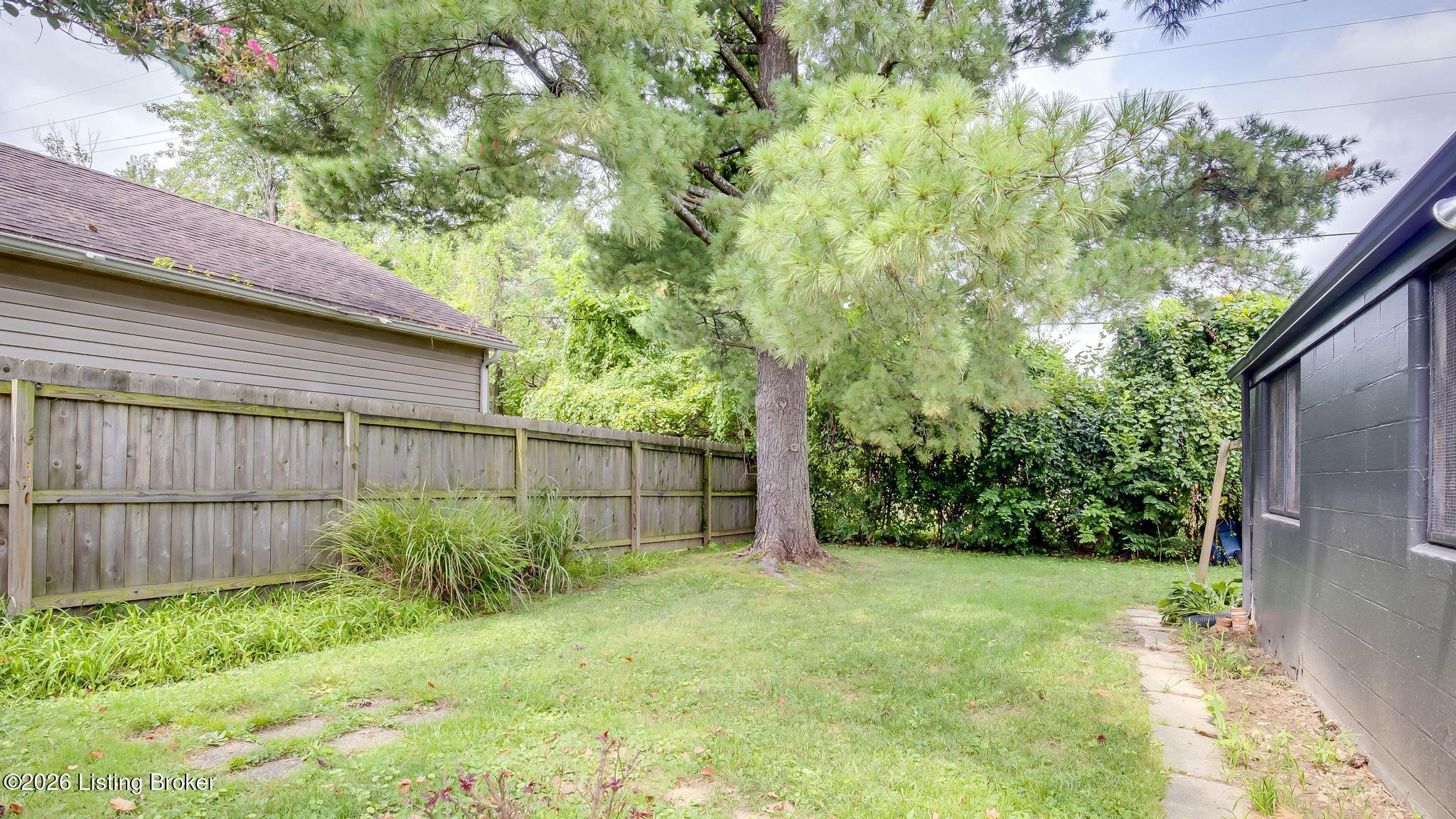 5712 Southern Pkwy Property Photo 52