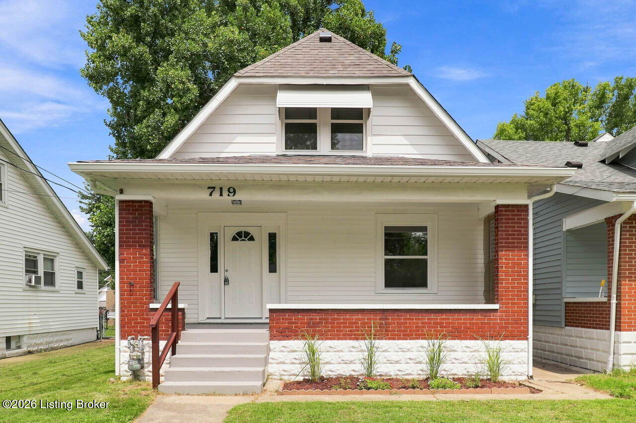 719 Camden Ave Property Photo 1