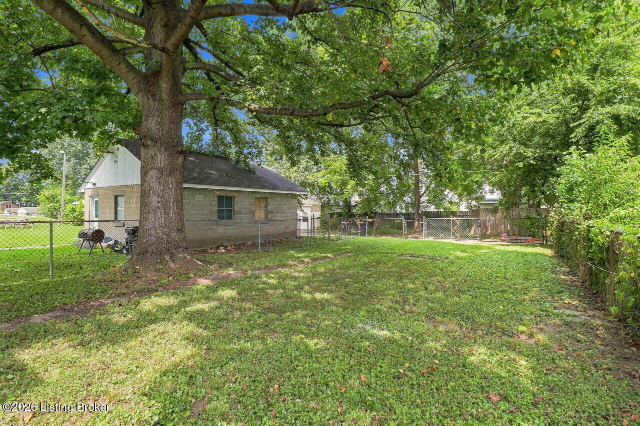 719 Camden Ave Property Photo 31