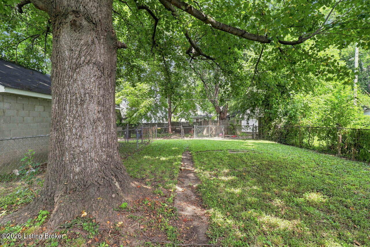 719 Camden Ave Property Photo 36