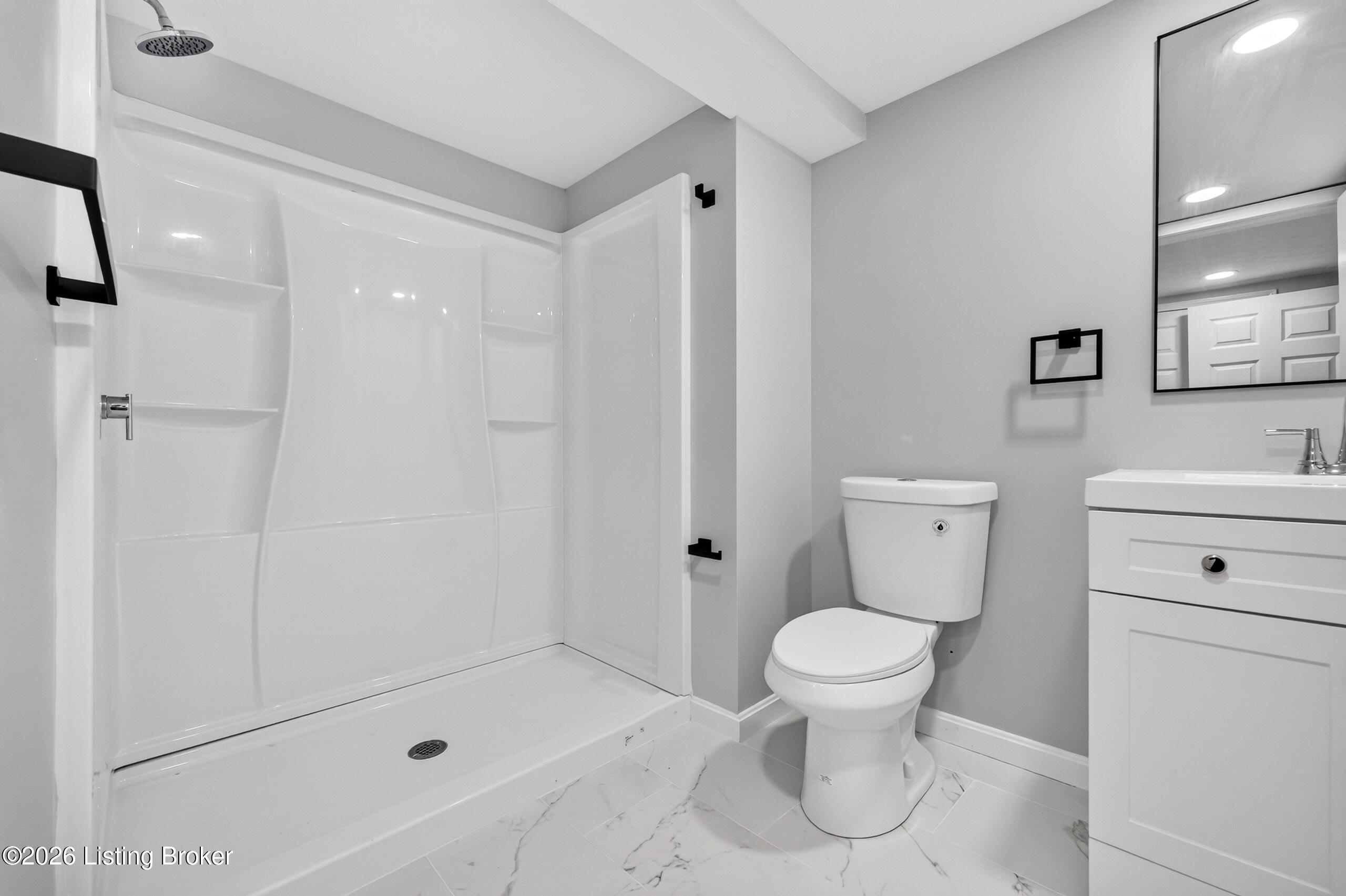 9602 Pembury Ct Property Photo 24