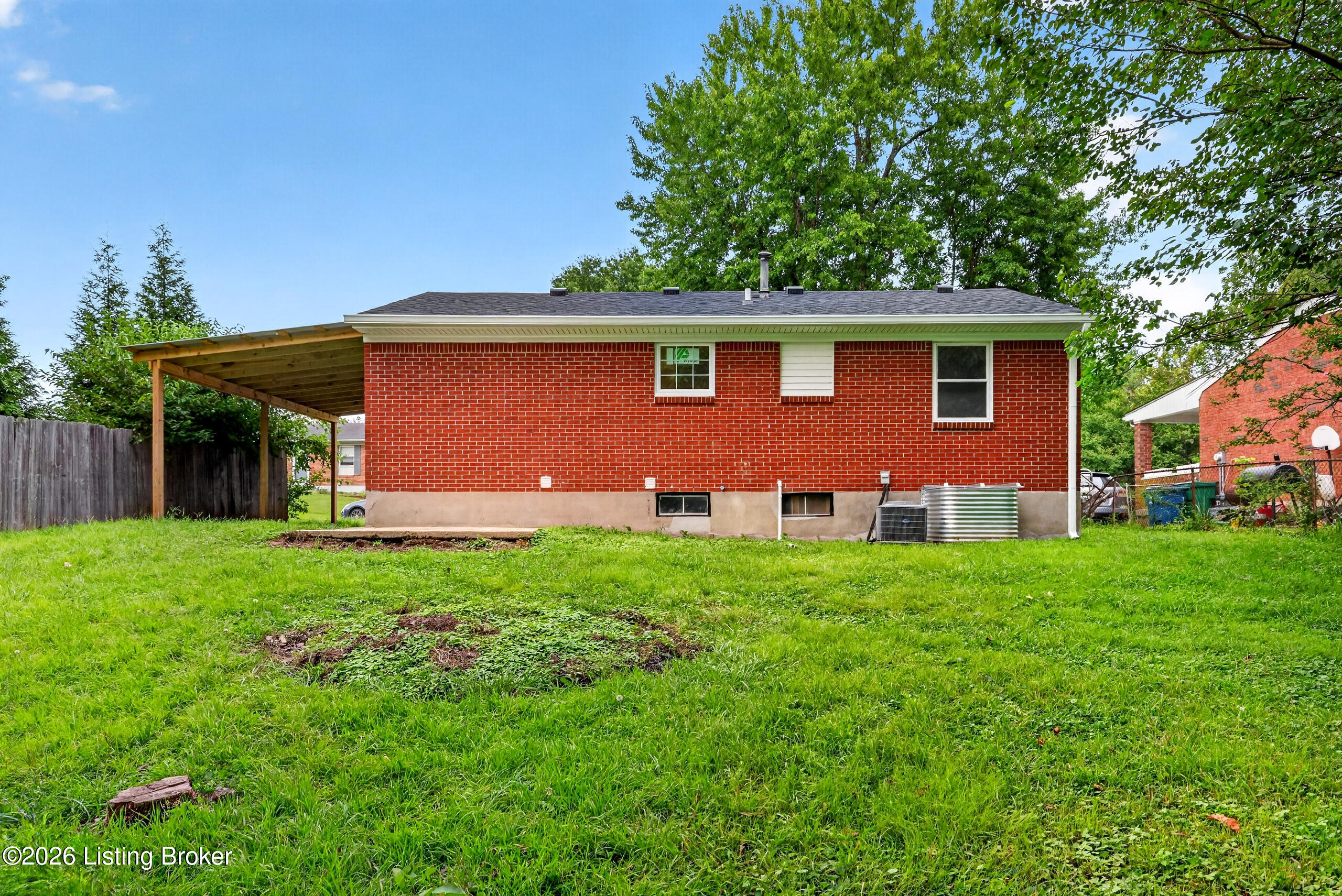 9602 Pembury Ct Property Photo 47