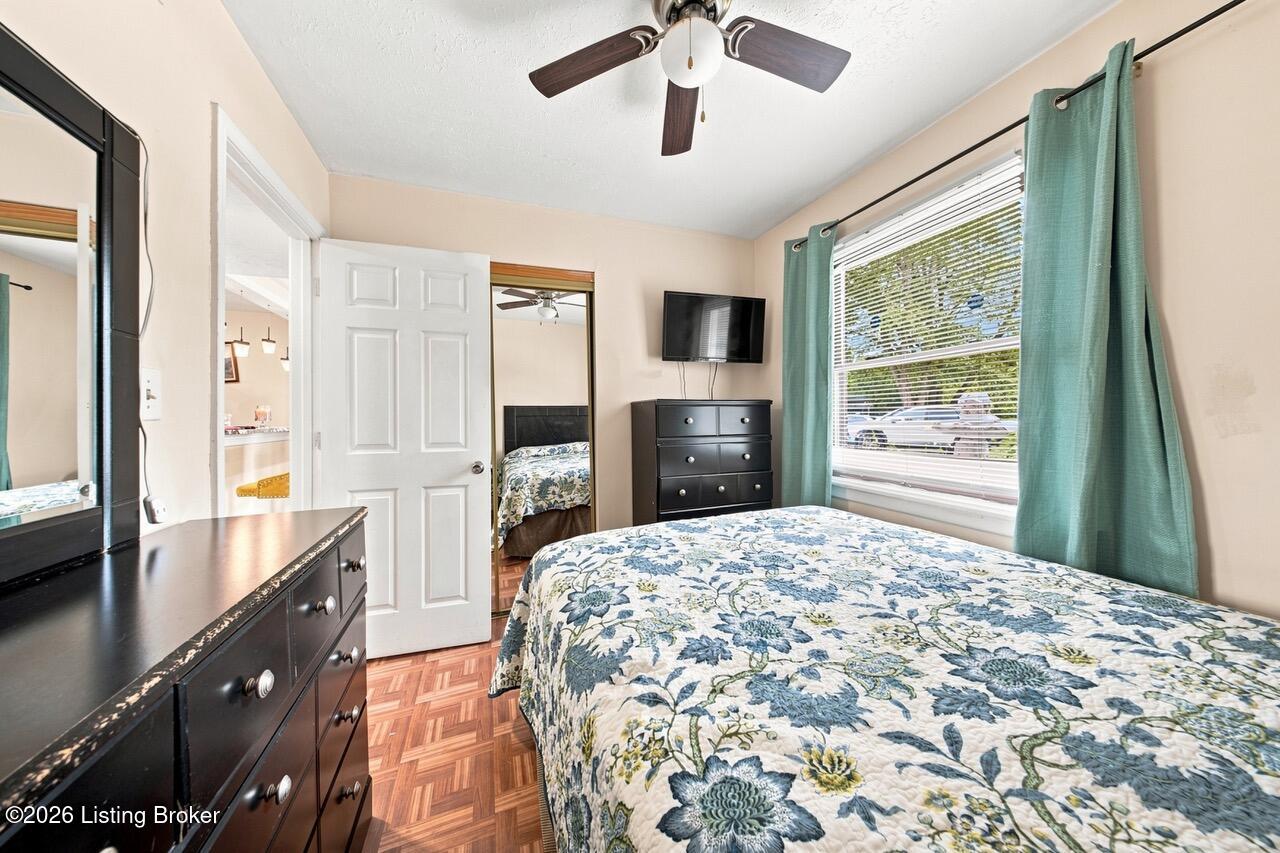 1002 Andle Ct Property Photo 17