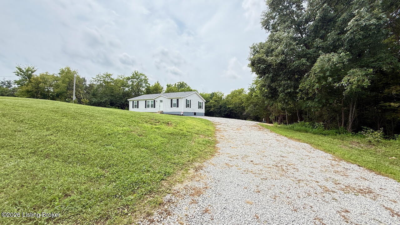 1835 Wilkerson Rd Property Photo 2