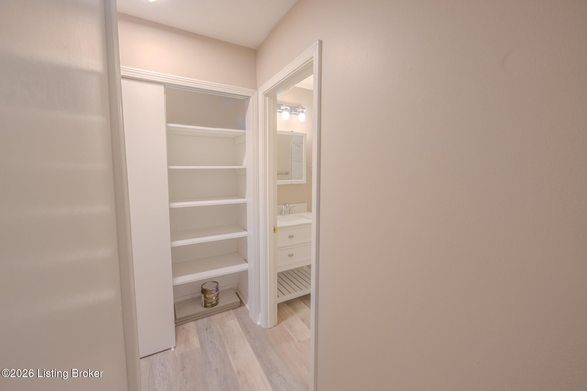 3510 Paragon Ct 10 Property Photo 14