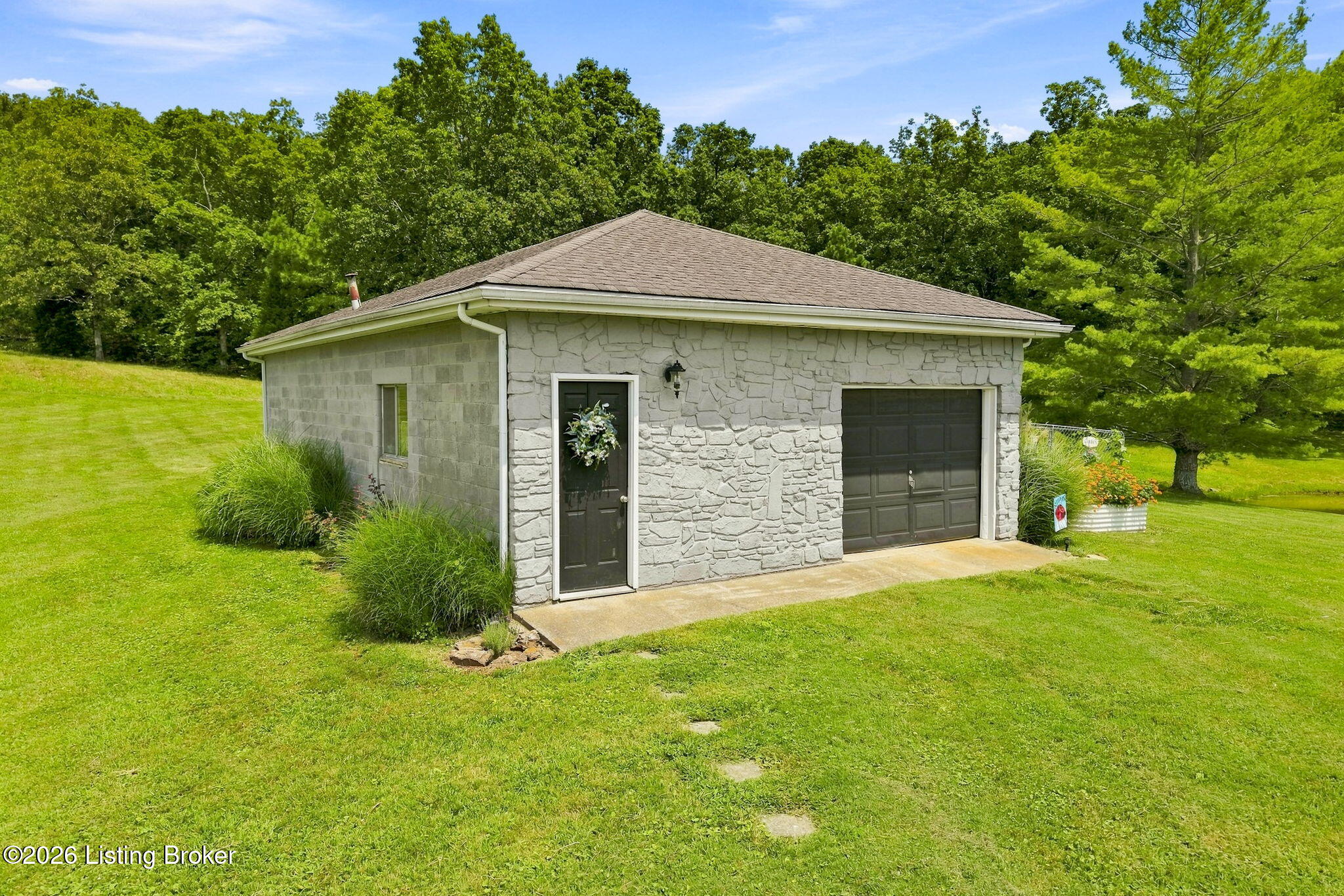 101 Winston Davis Rd Property Photo 20