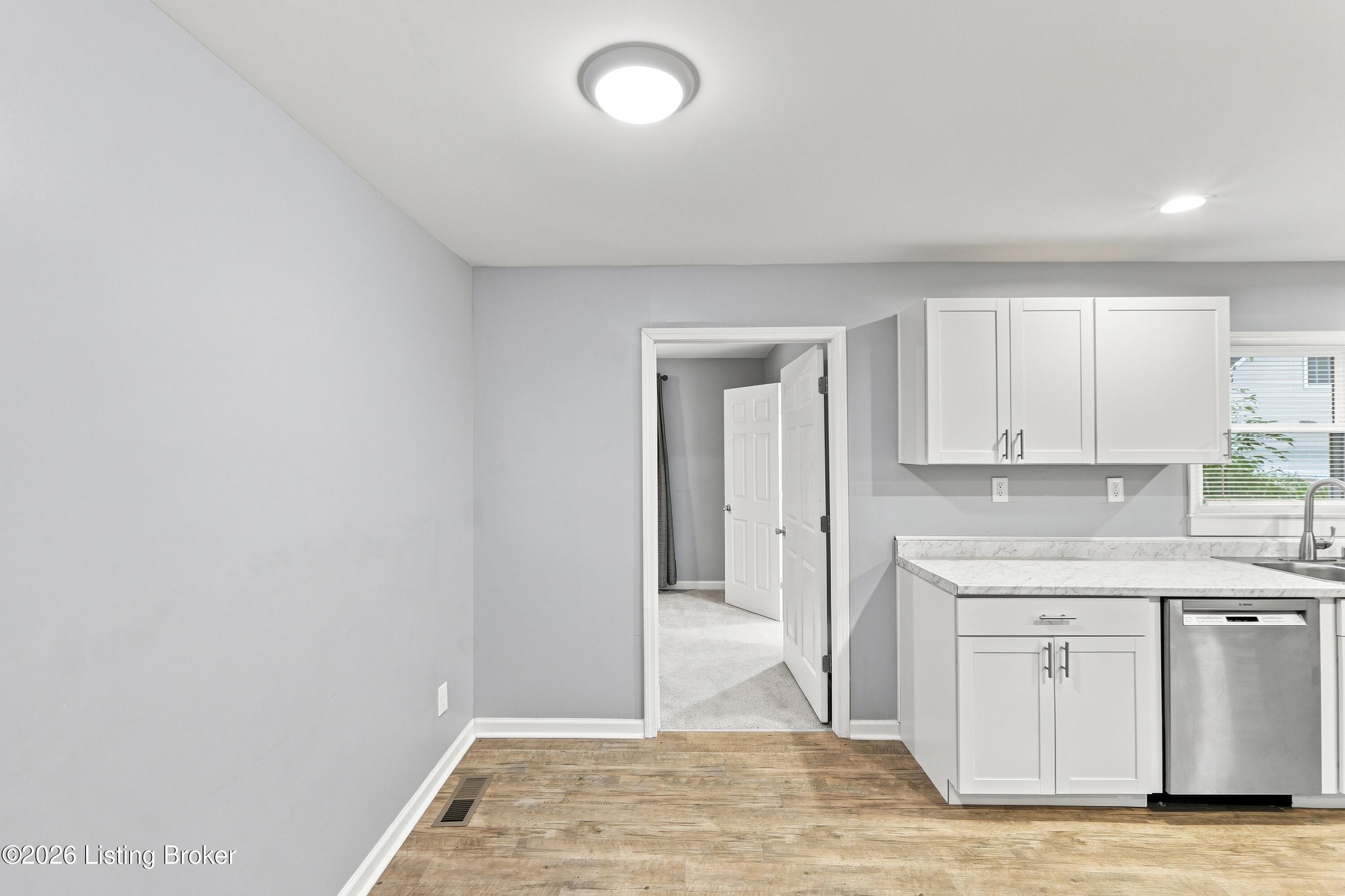 2413 Elmore St Property Photo 13