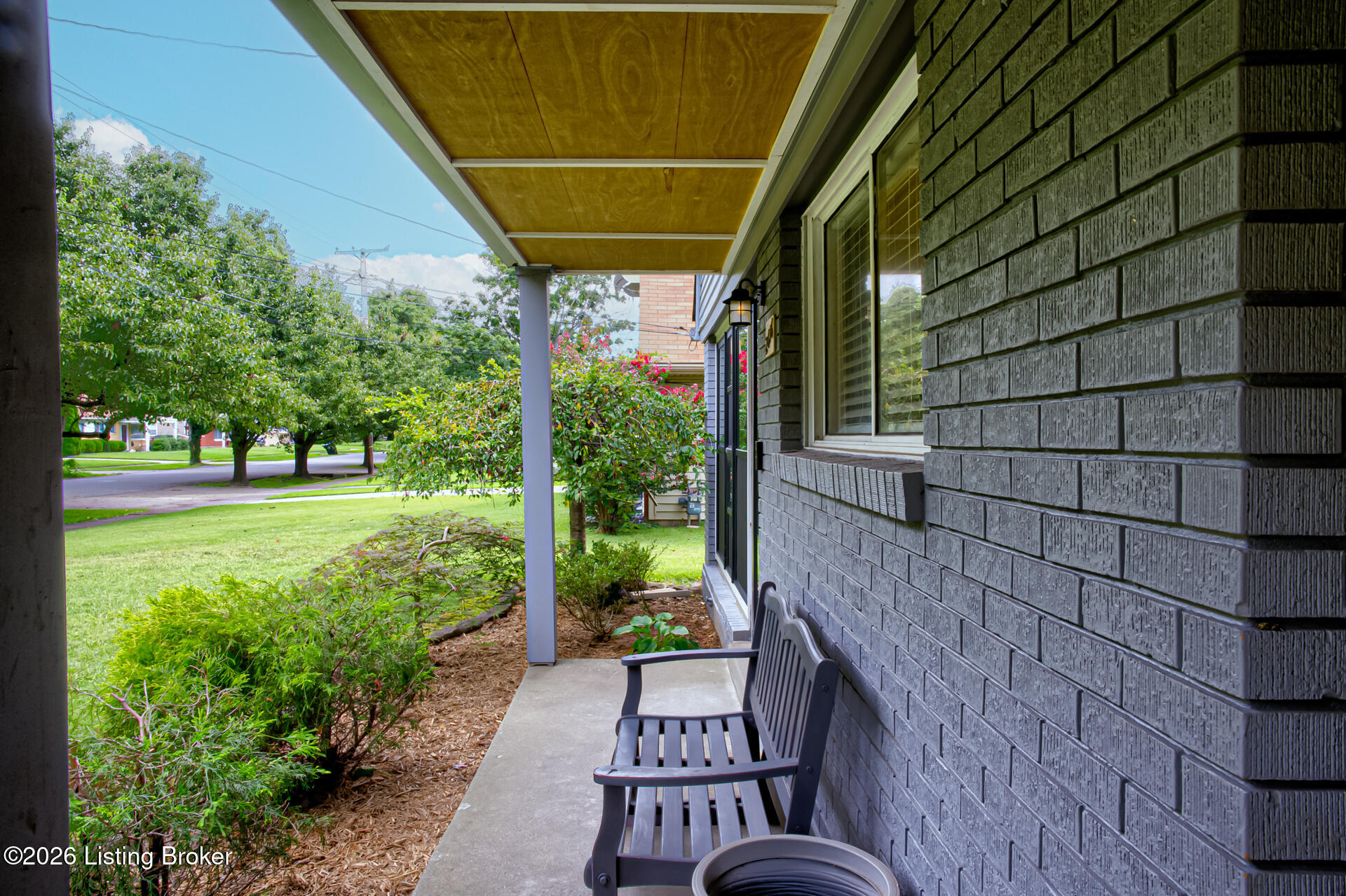 2616 Wendell Ave Property Photo 4