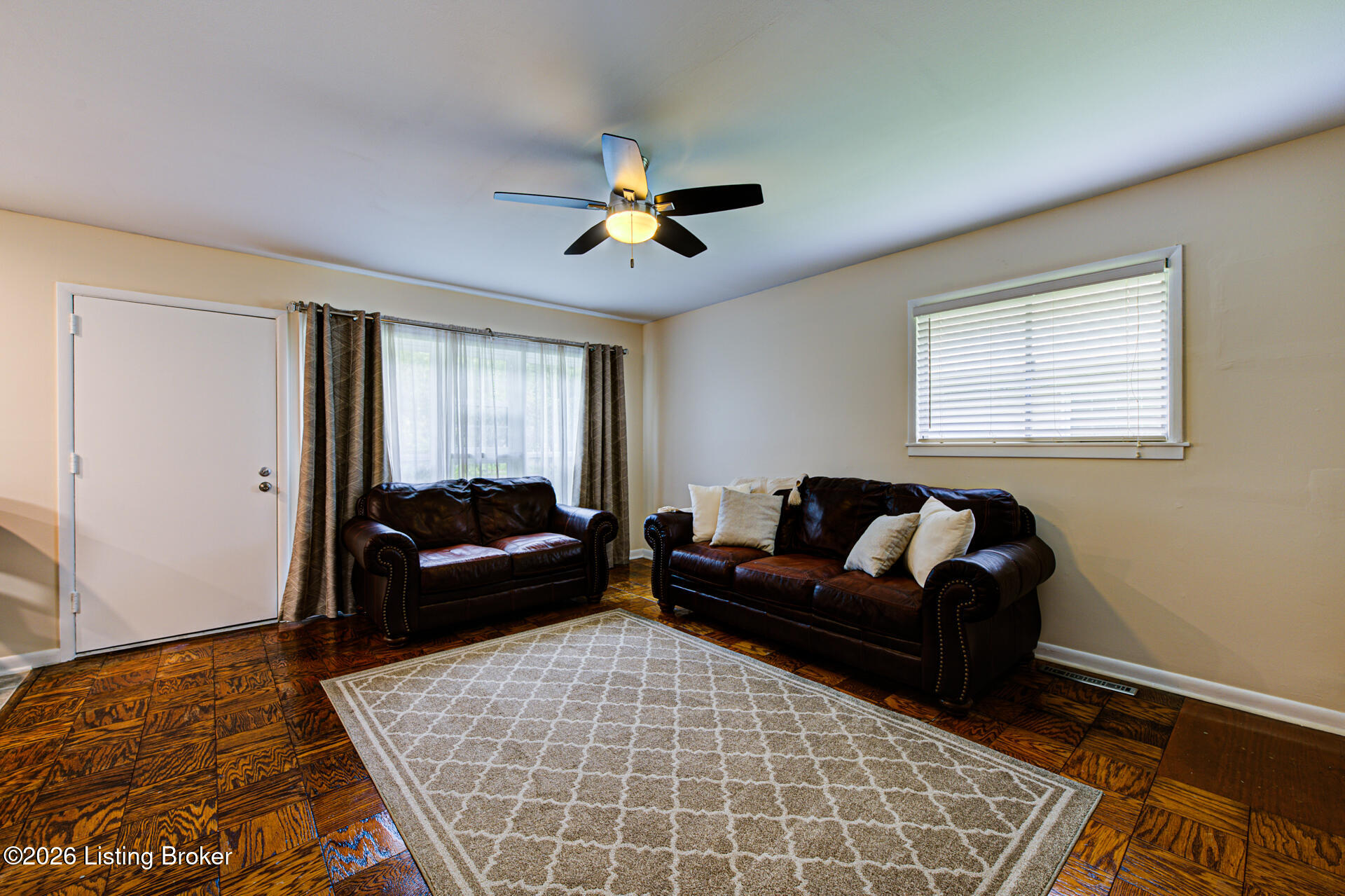 2616 Wendell Ave Property Photo 8