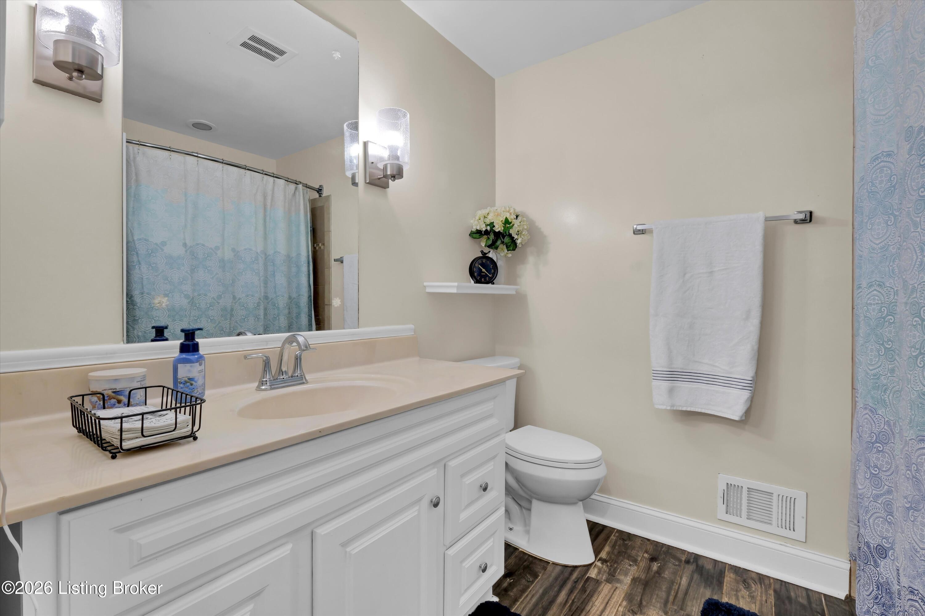 6904 Bellcrest Ct Property Photo 28