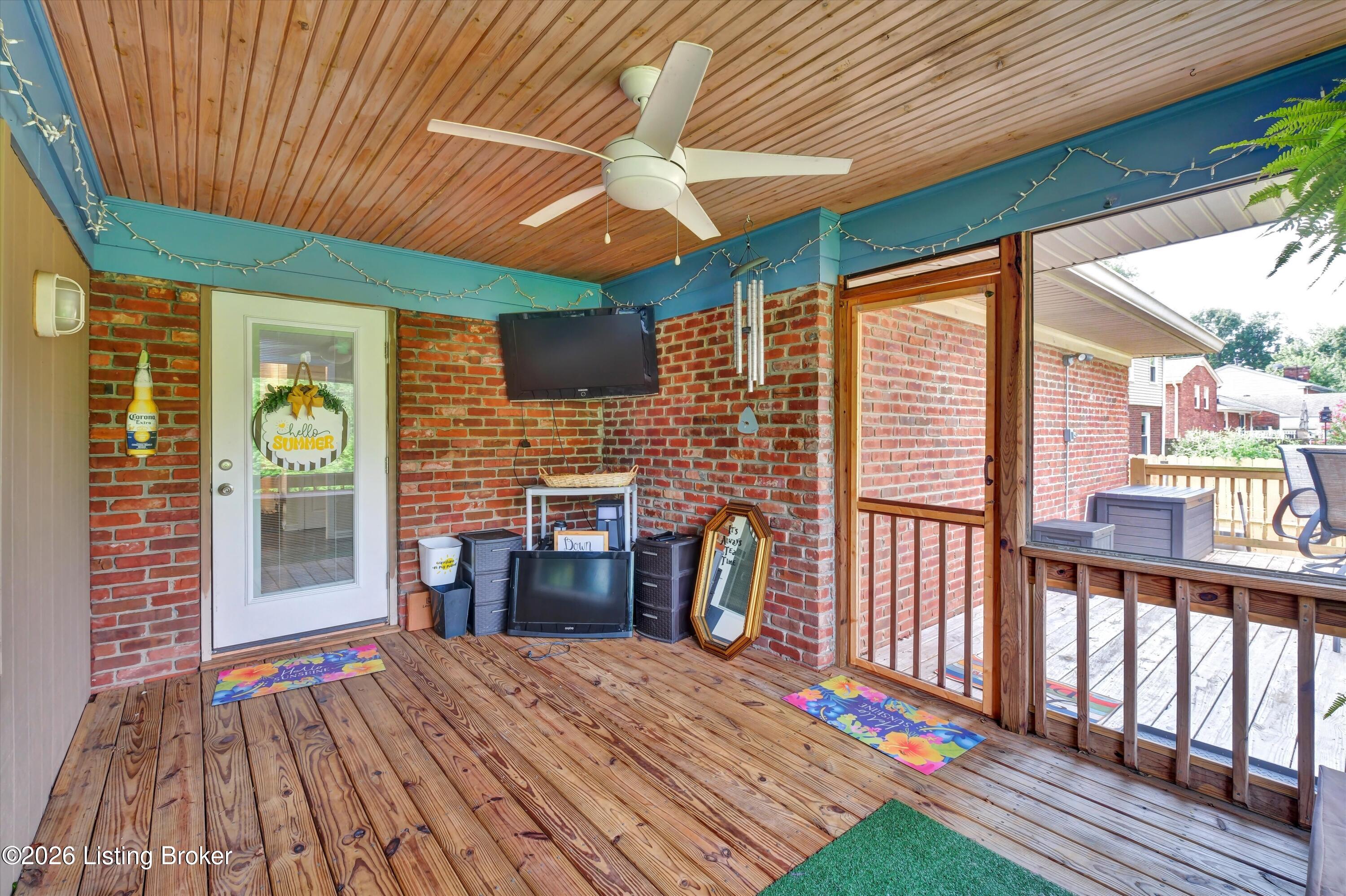 6904 Bellcrest Ct Property Photo 36