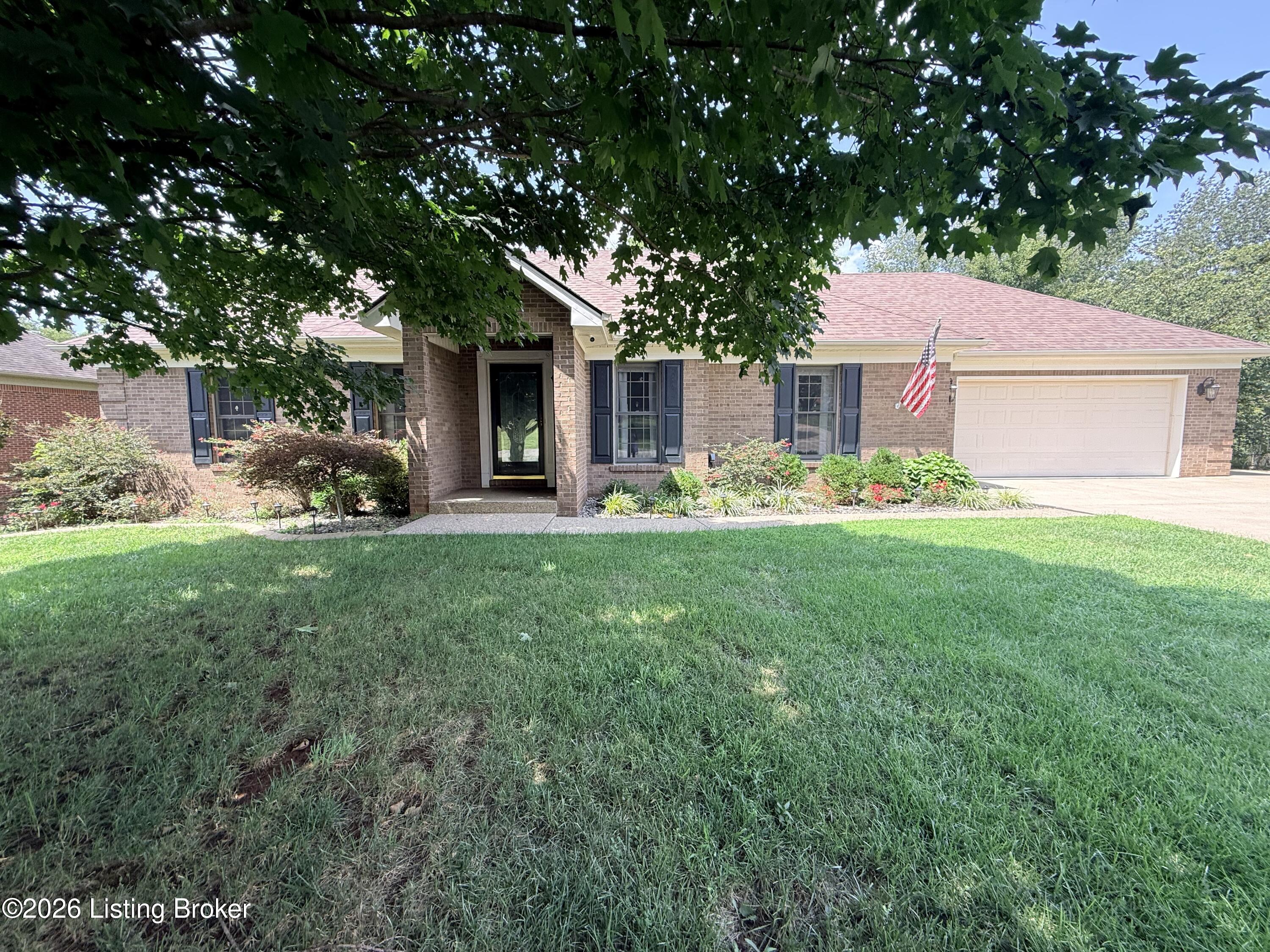 912 Woods Run Rd Property Photo 1