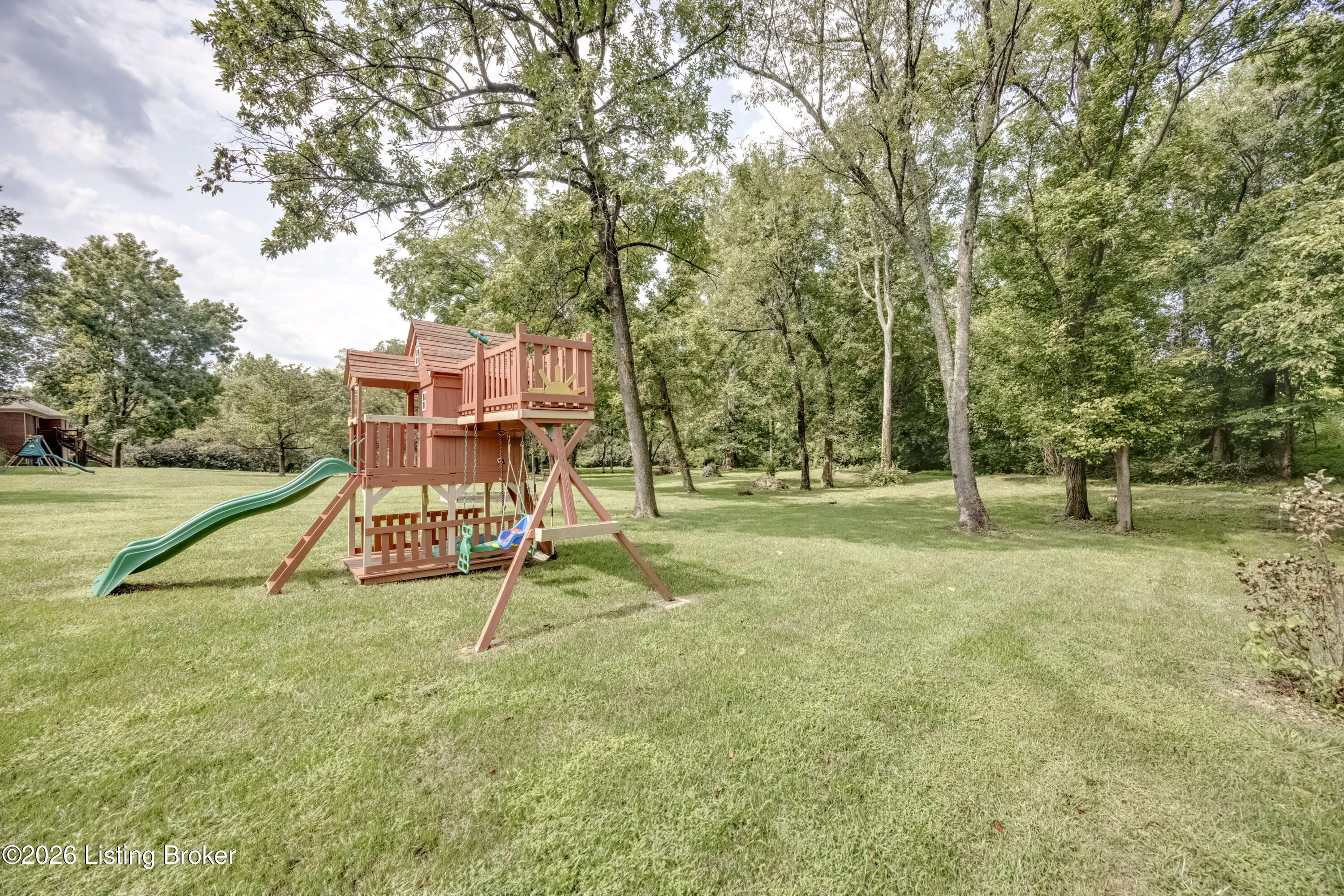 912 Woods Run Rd Property Photo 12