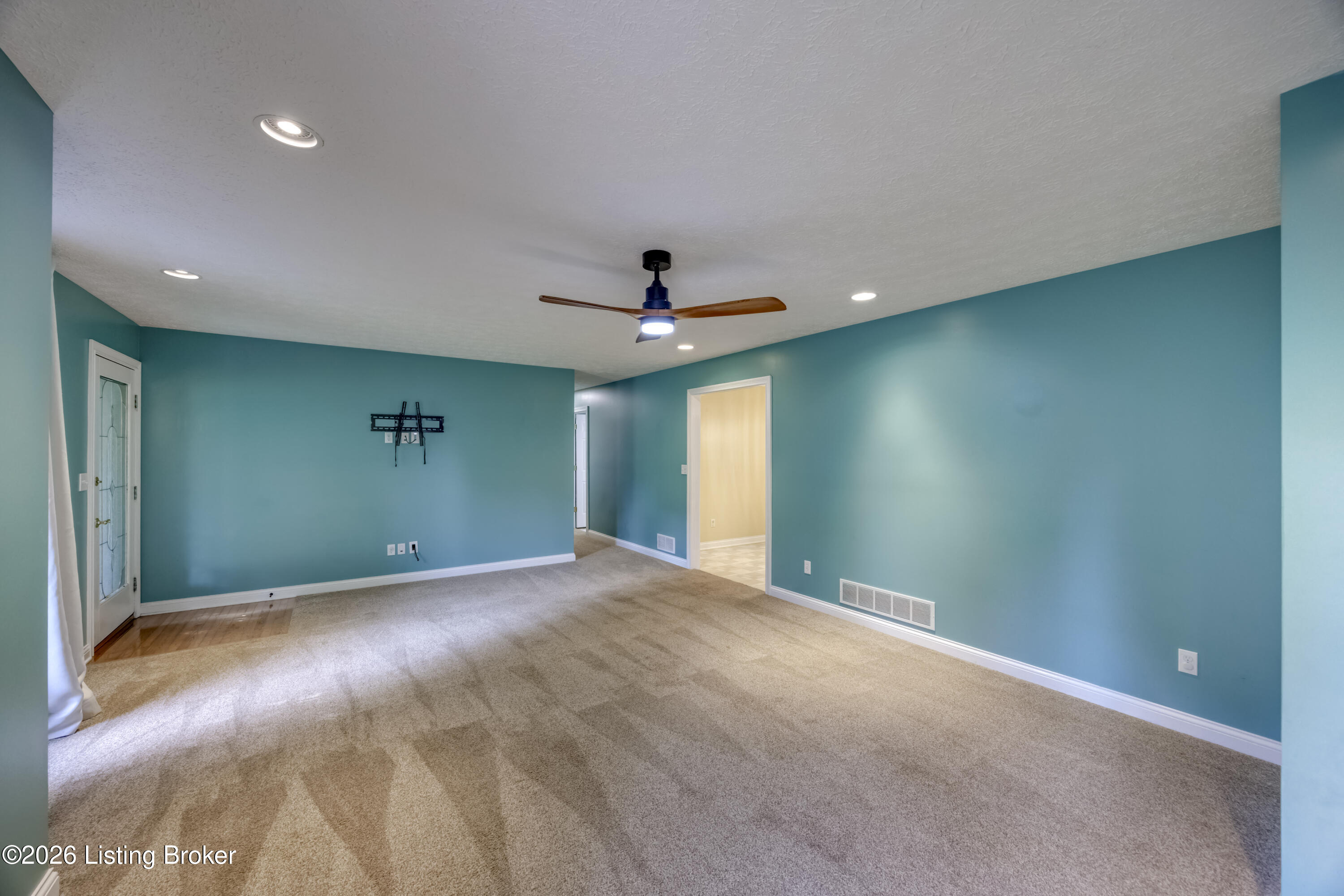 912 Woods Run Rd Property Photo 17