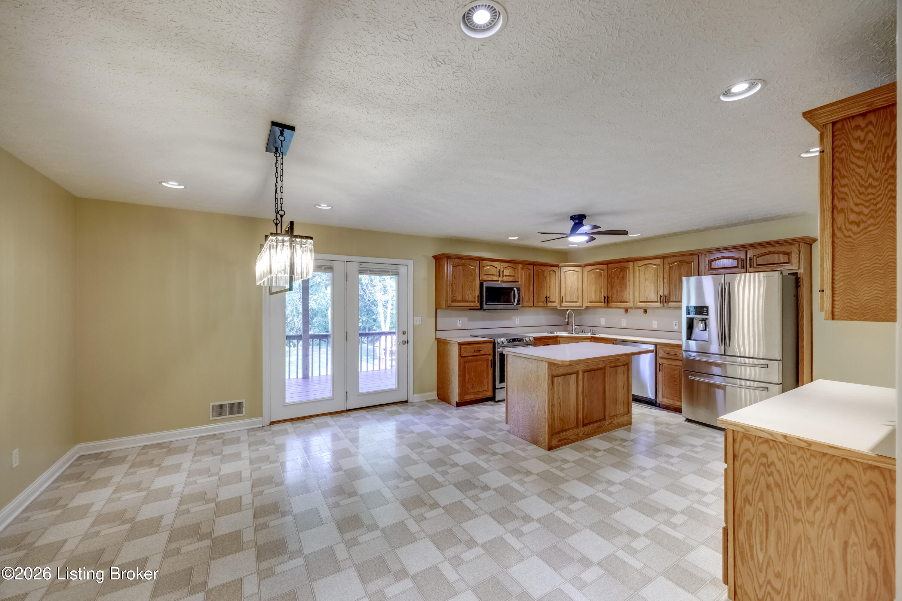 912 Woods Run Rd Property Photo 19