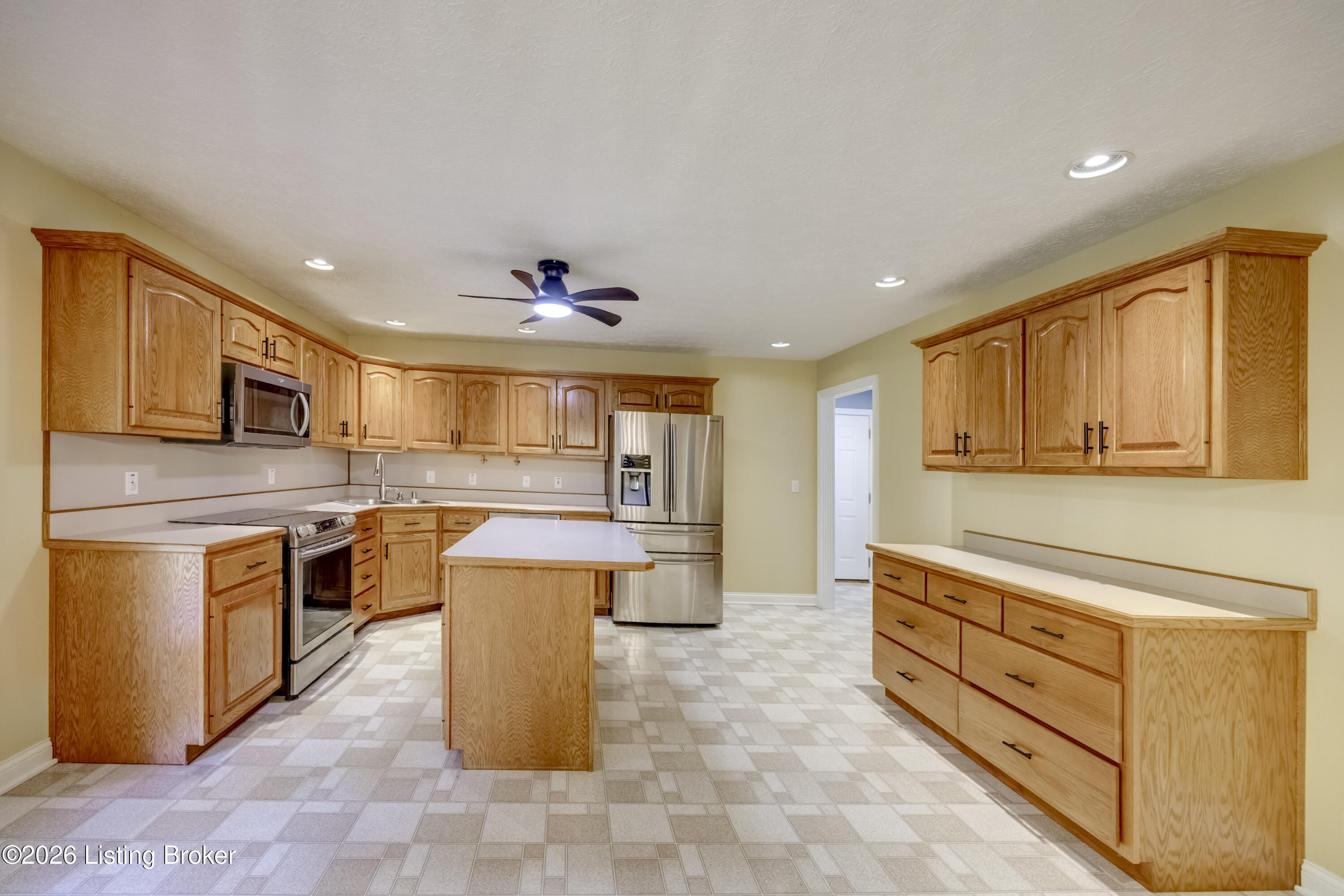912 Woods Run Rd Property Photo 34