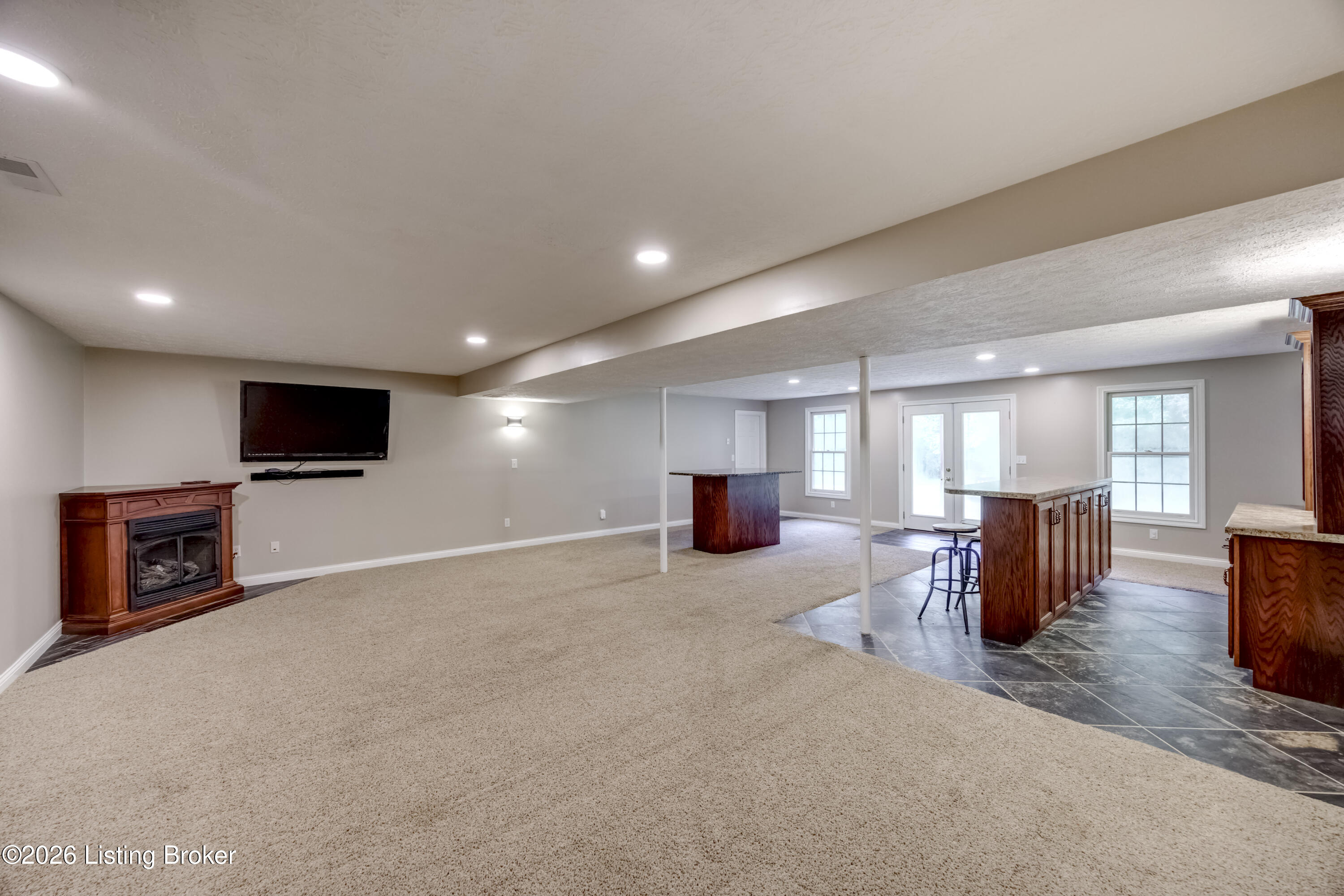 912 Woods Run Rd Property Photo 62