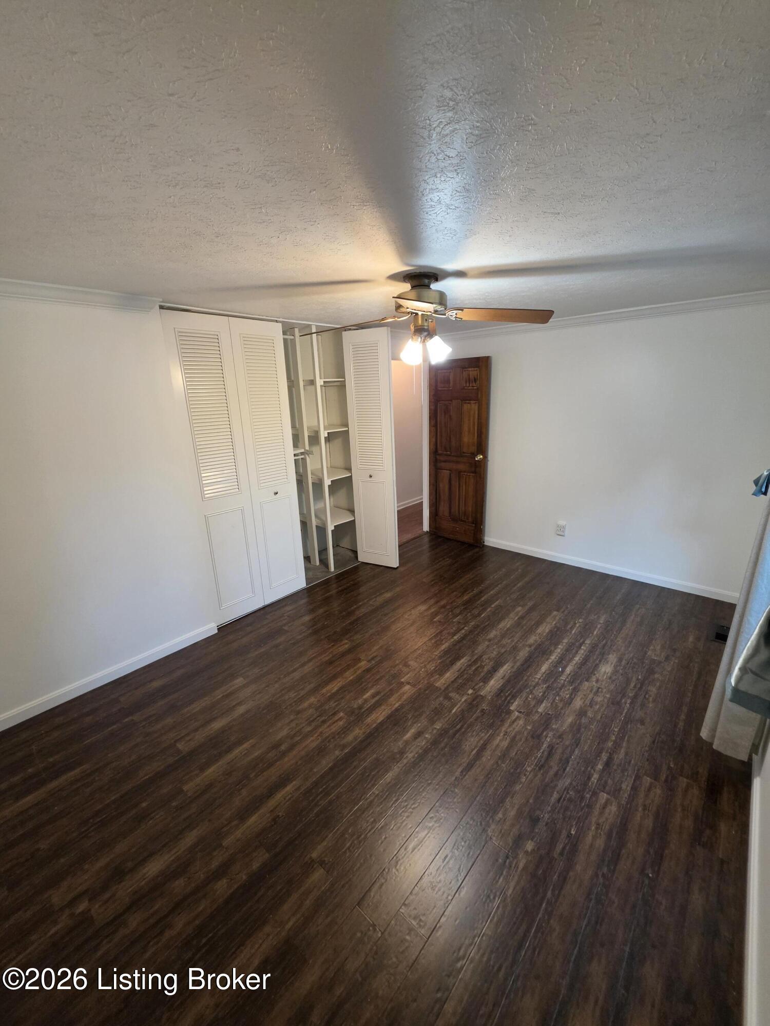 8636 Running Fox Cir Property Photo 12