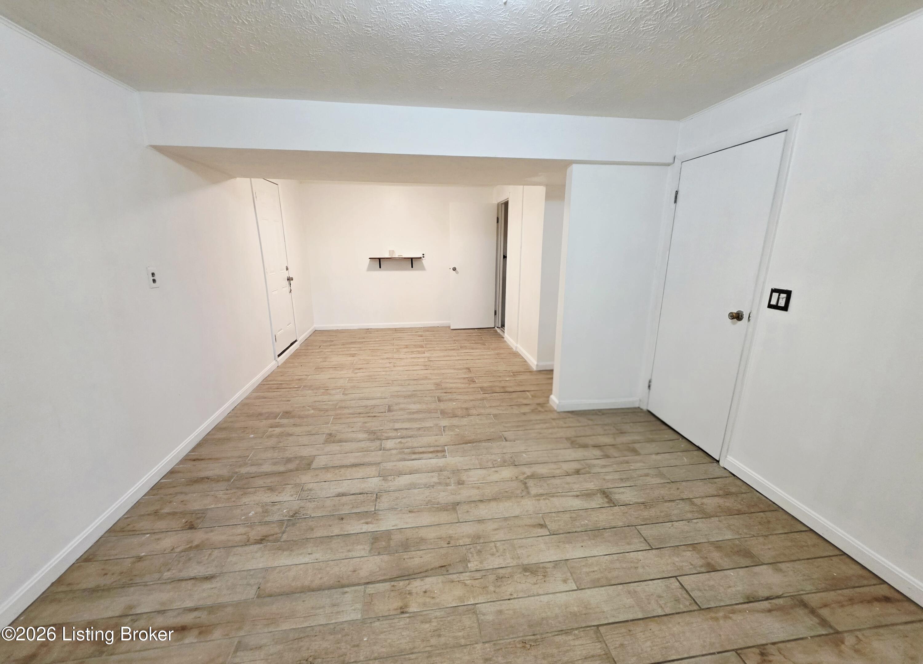 8636 Running Fox Cir Property Photo 19