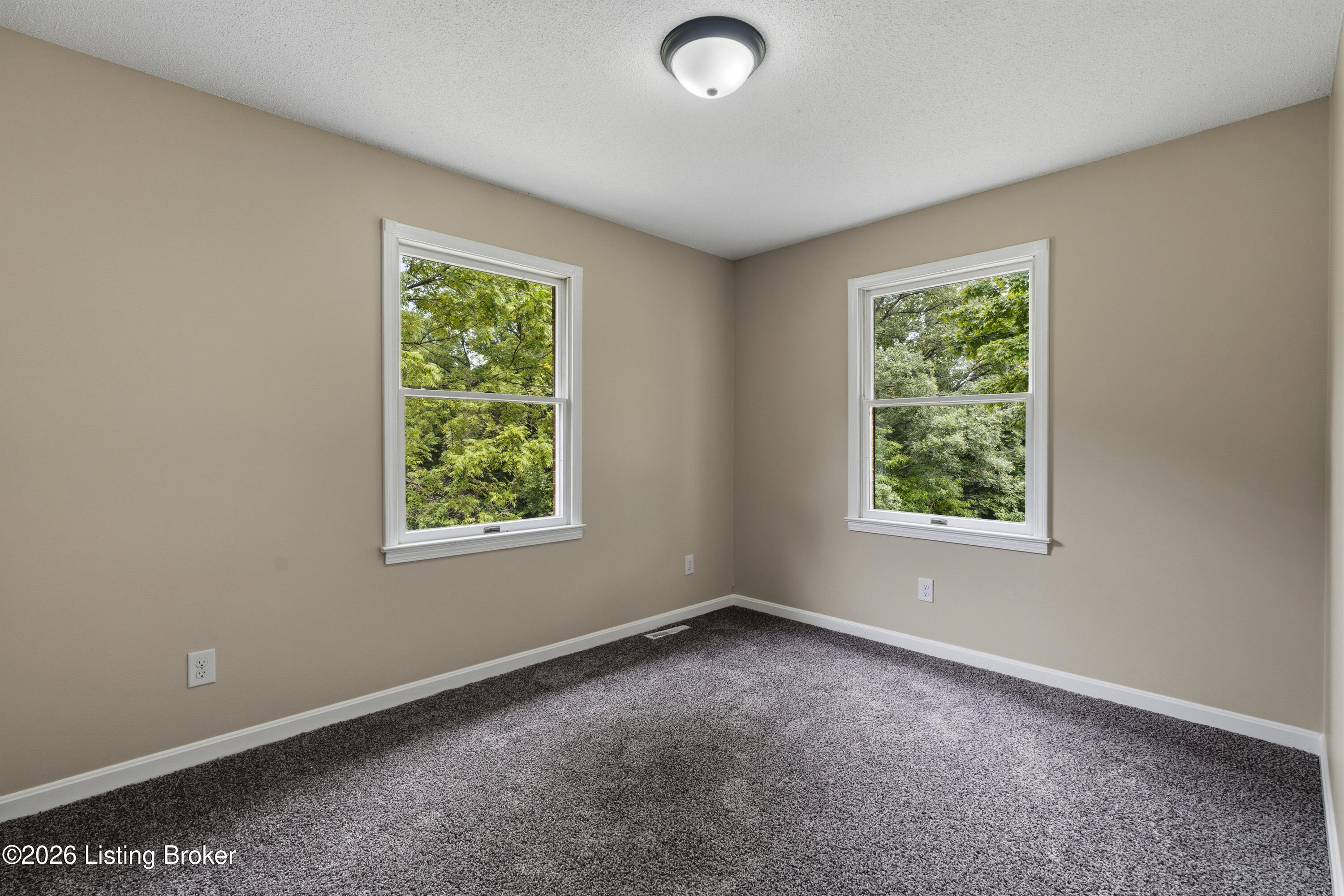 3884 Rineyville Rd Property Photo 10