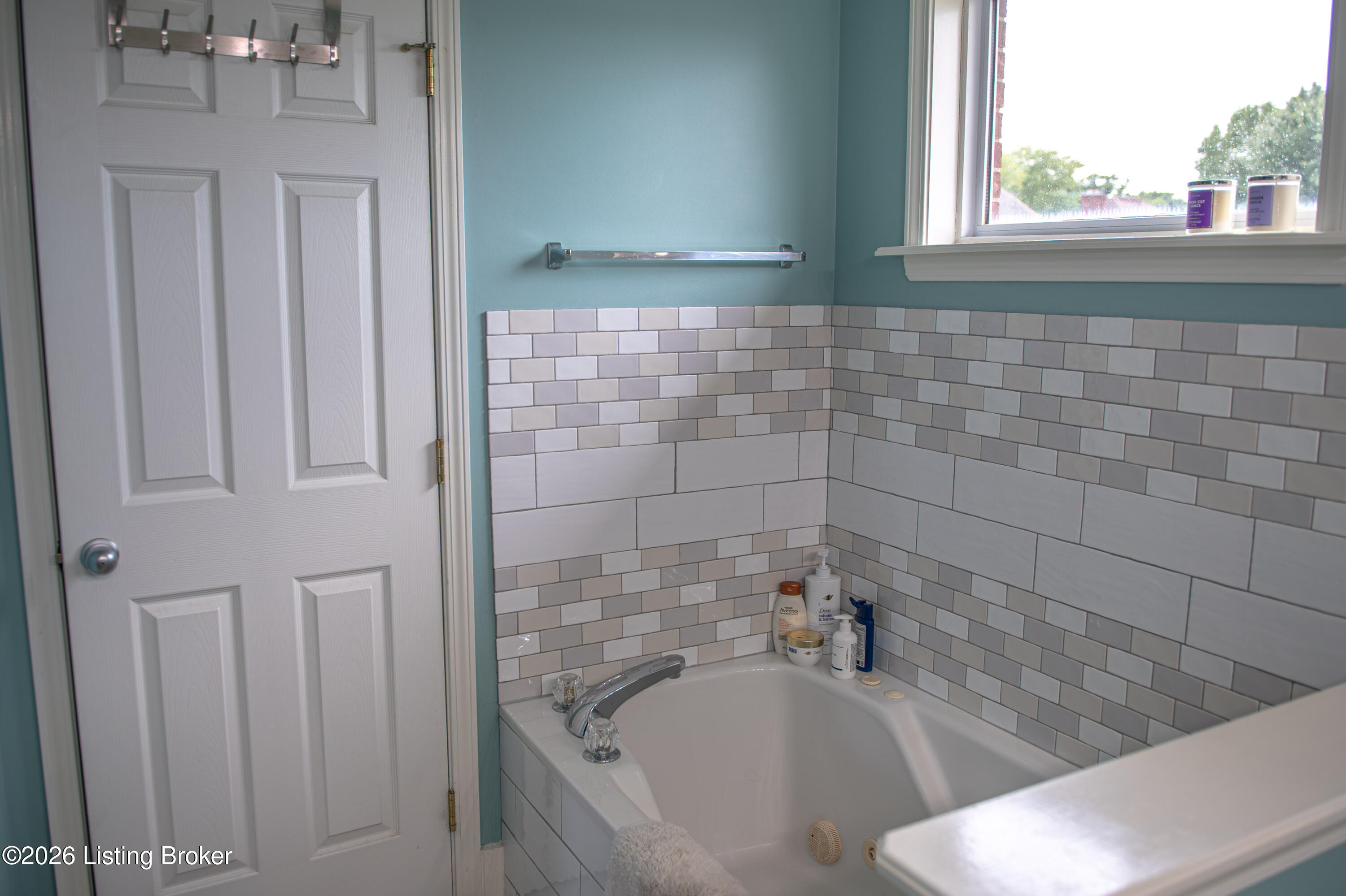 13314 Oak Forest Ct Property Photo 19