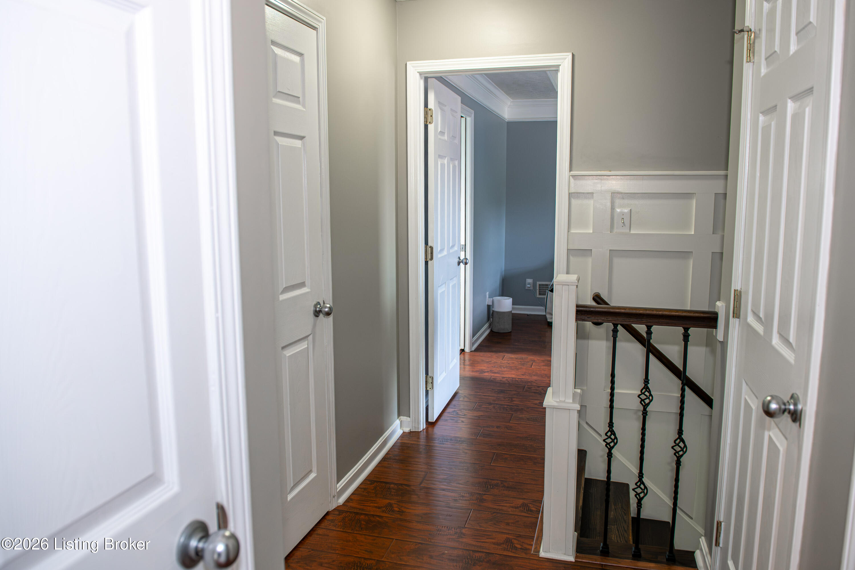 13314 Oak Forest Ct Property Photo 21