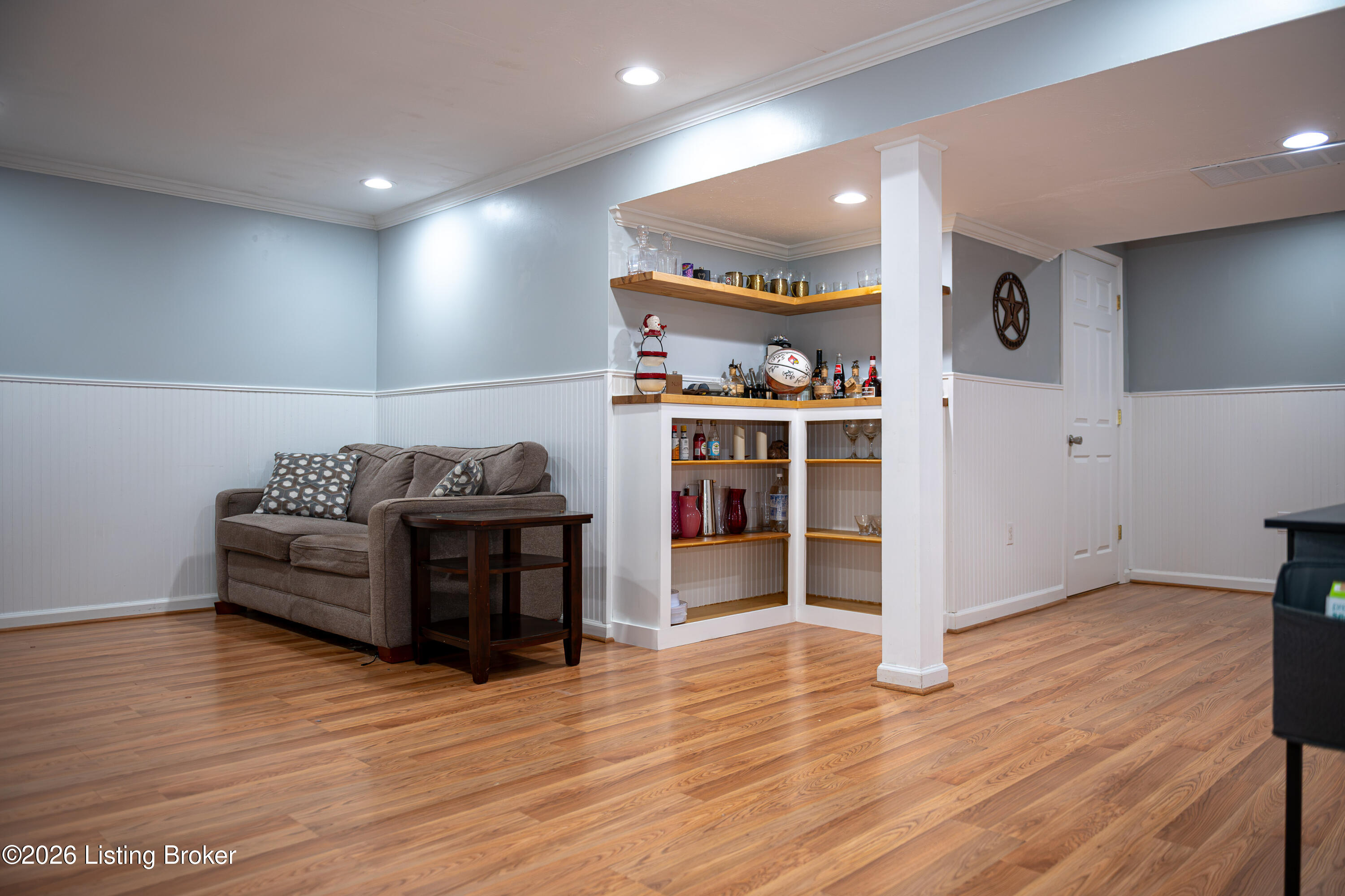 13314 Oak Forest Ct Property Photo 28