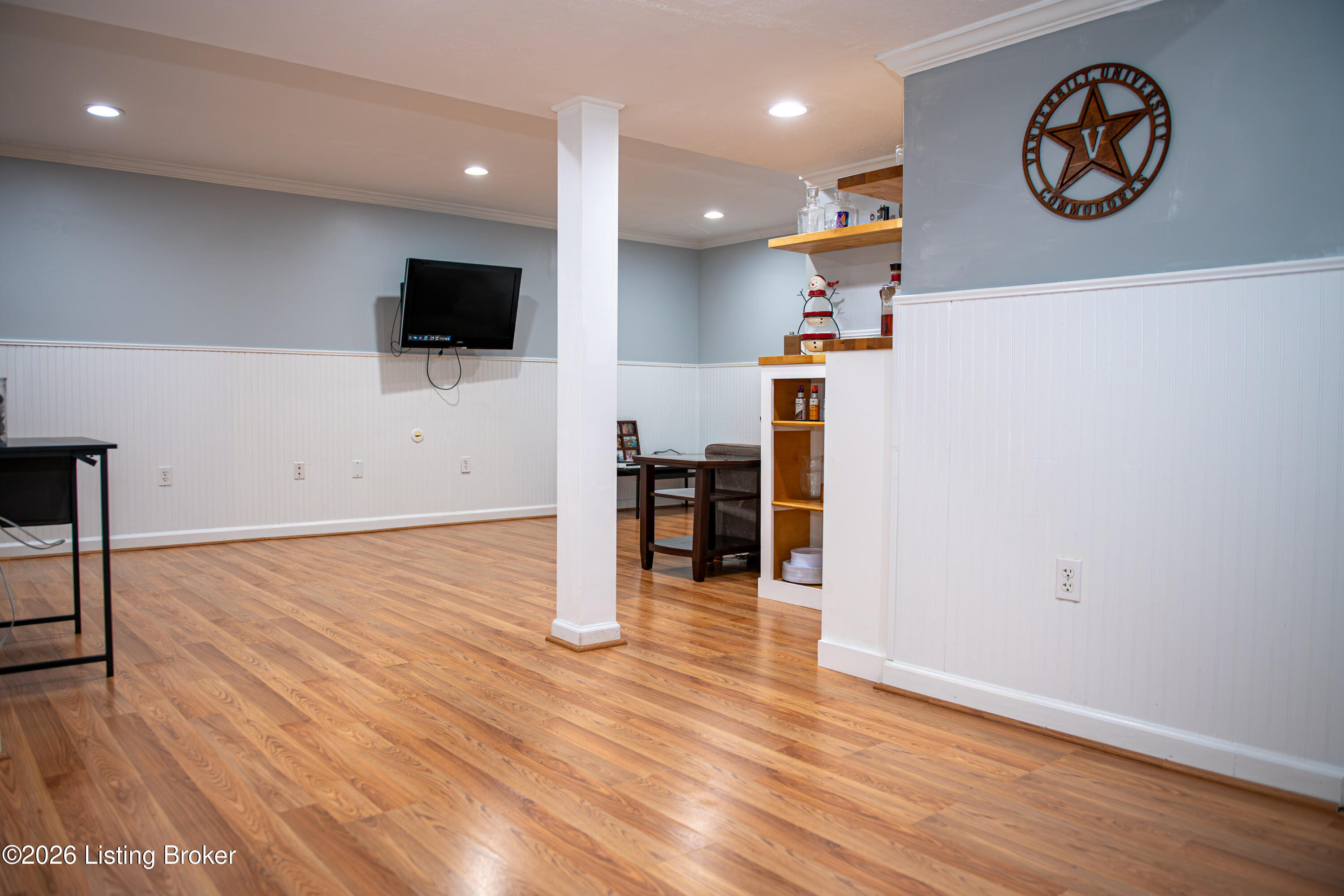 13314 Oak Forest Ct Property Photo 29