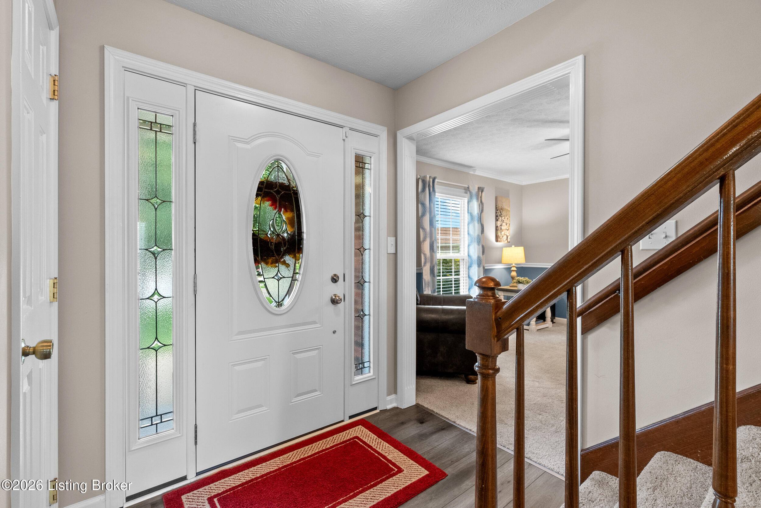 312 New England Ct Property Photo 7