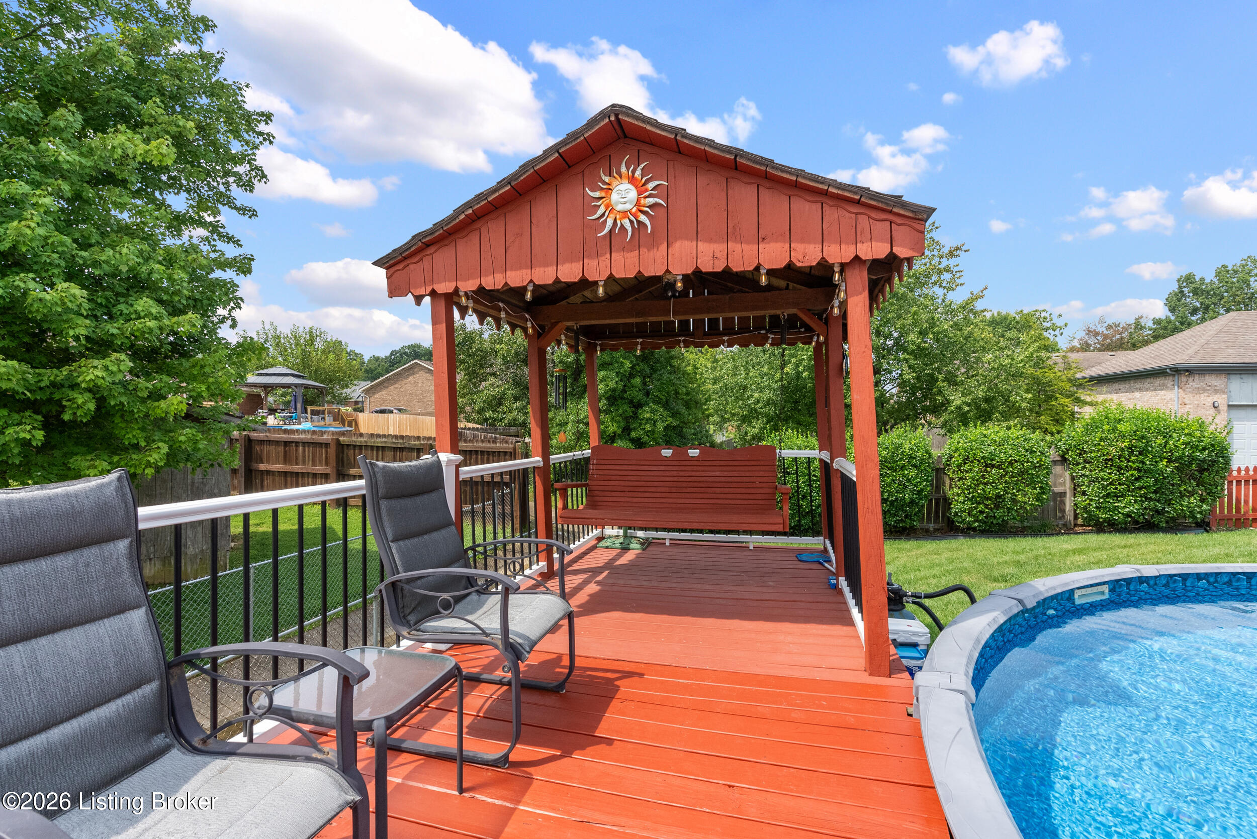 312 New England Ct Property Photo 49