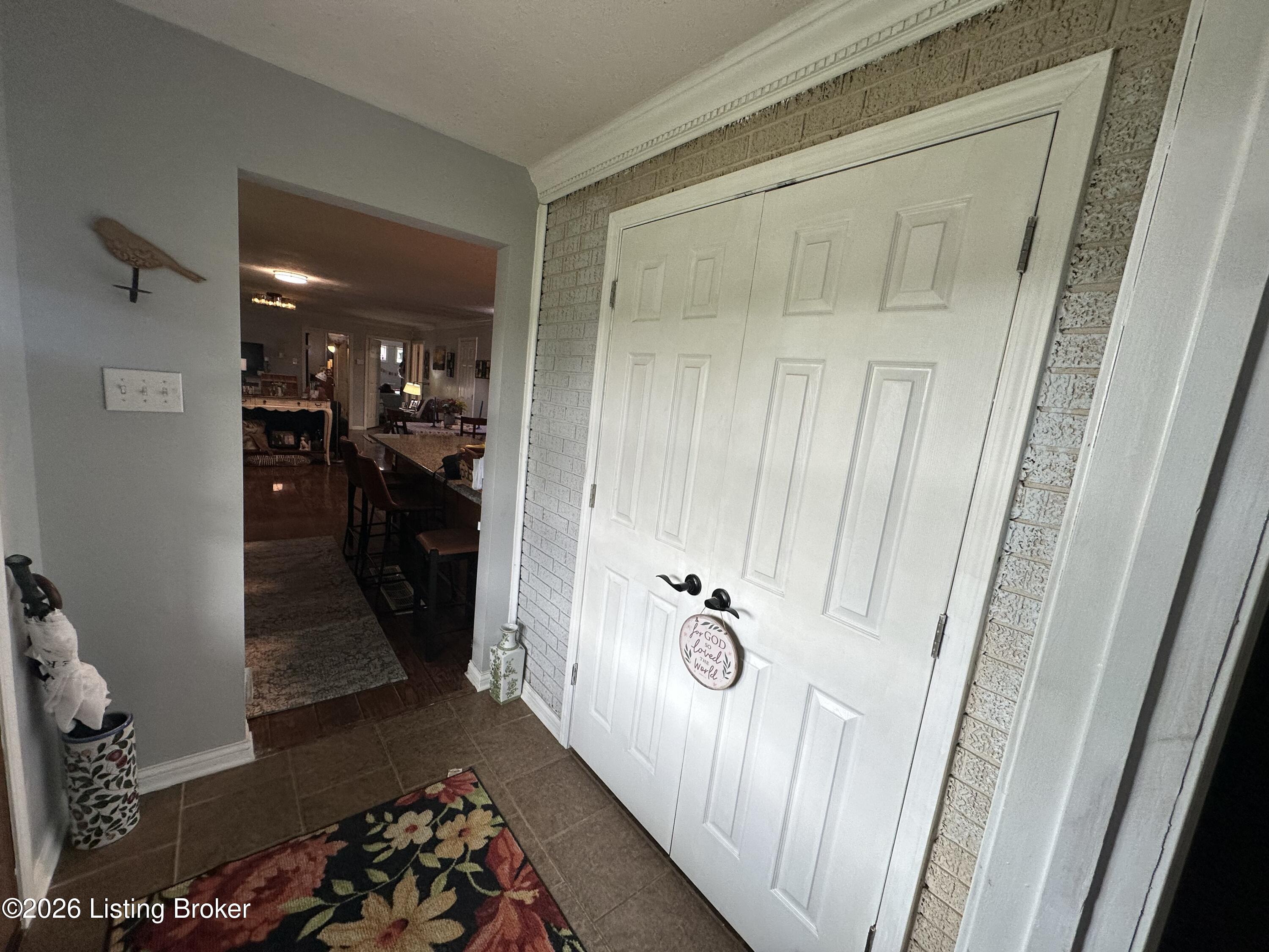 45 Darlene St Property Photo 16