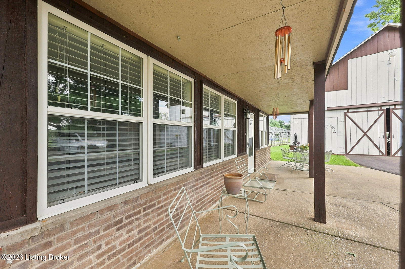 7049 Benson Pike Property Photo 10
