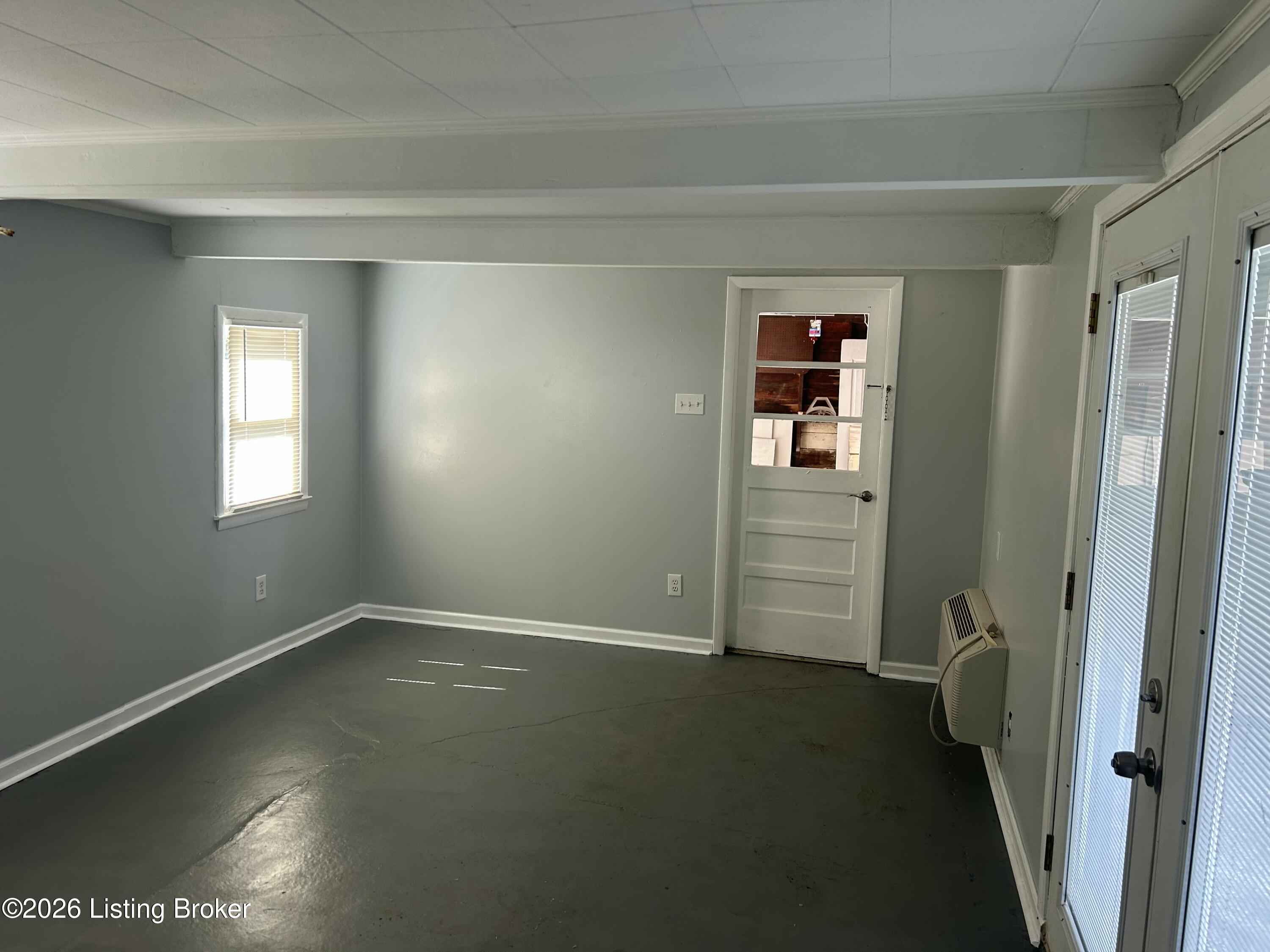 1208 Gallant Fox Run Rd Property Photo 3