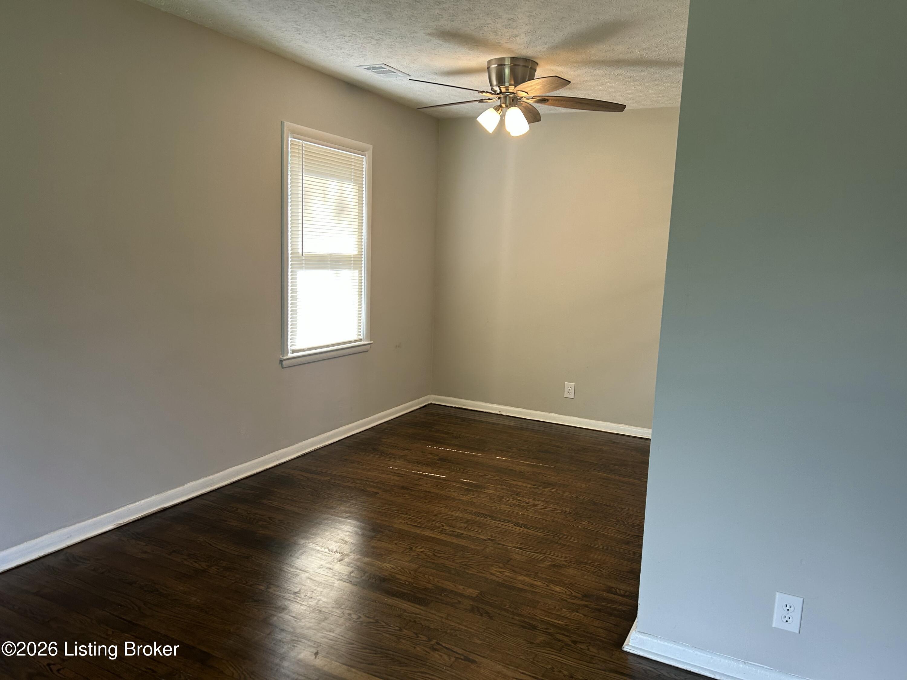 1208 Gallant Fox Run Rd Property Photo 6